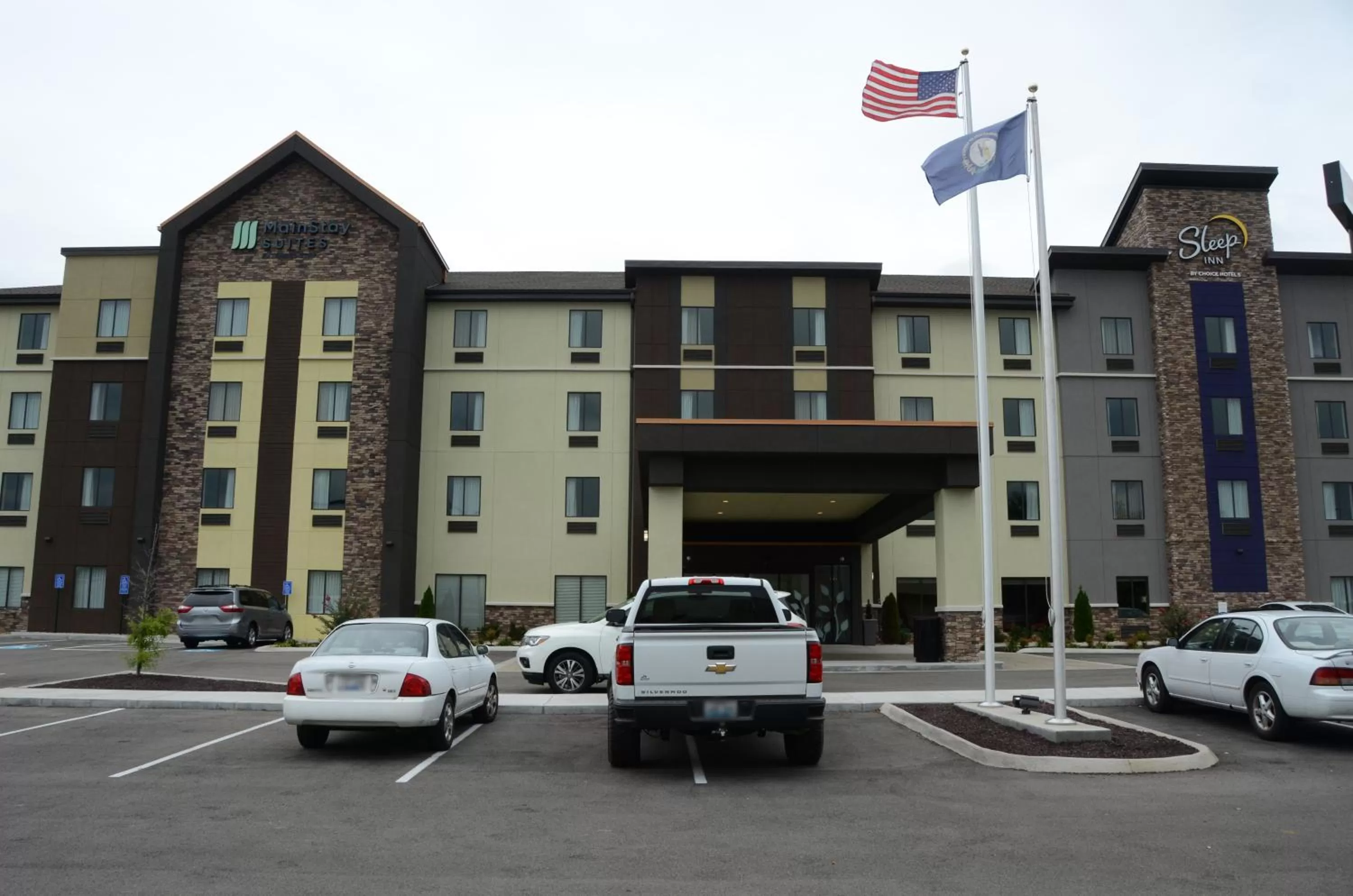 Property building in MainStay Suites Bowling Green North