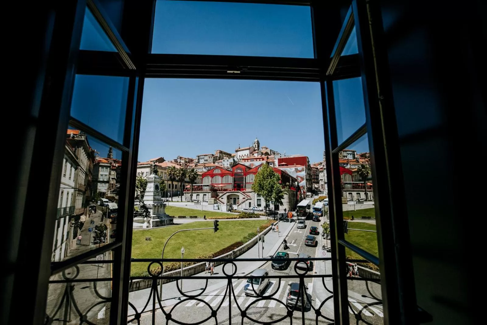 City view in Exmo Hotel by Olivia