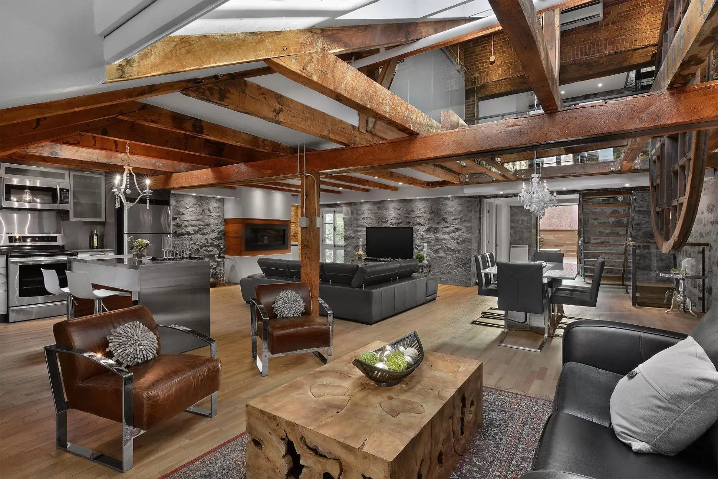 Penthouse Suite in Hotel Épik Montréal Penthouse Suite in Hotel Épik Montréal