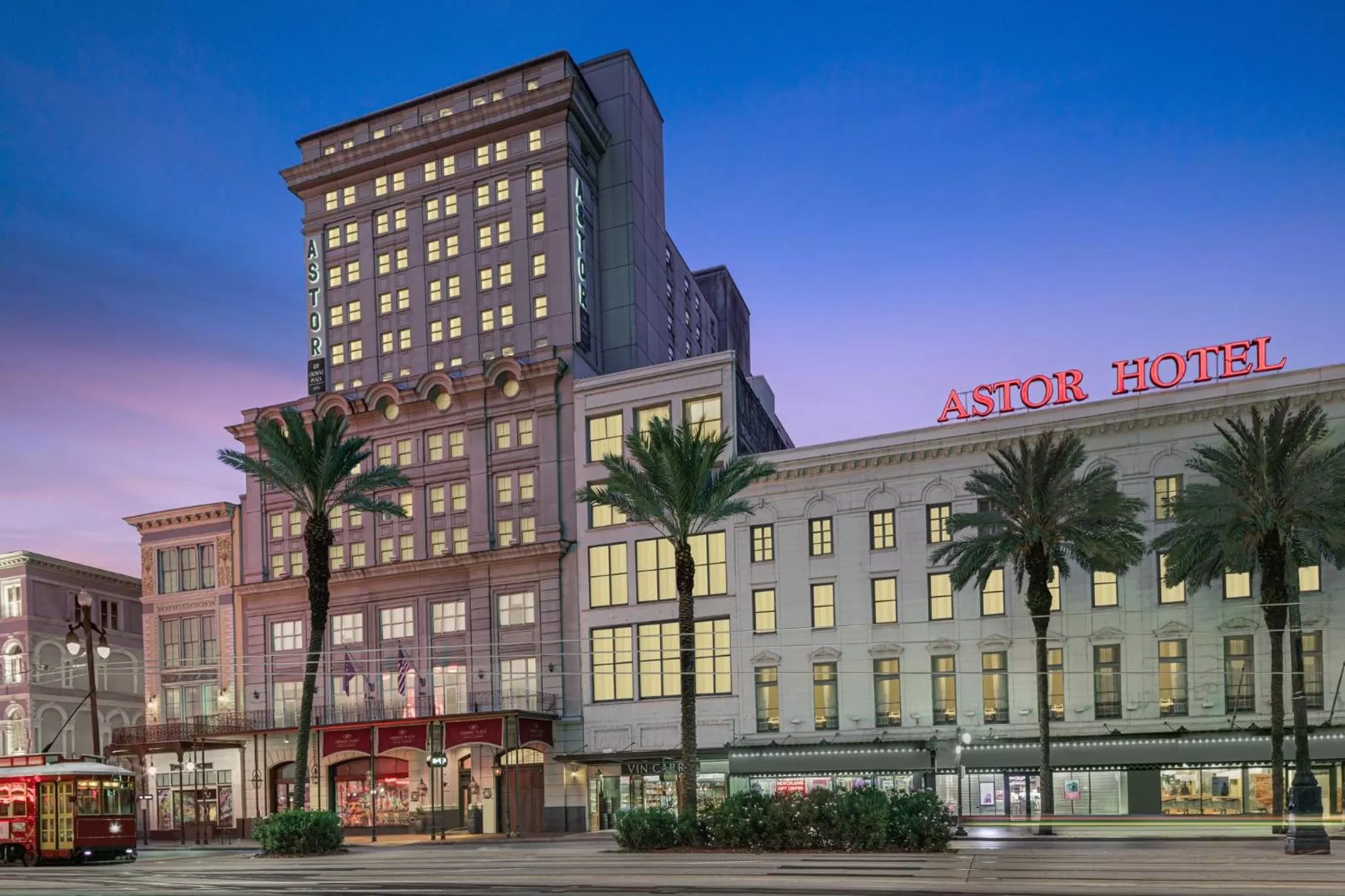 Property building in Crowne Plaza New Orleans French Qtr - Astor by IHG