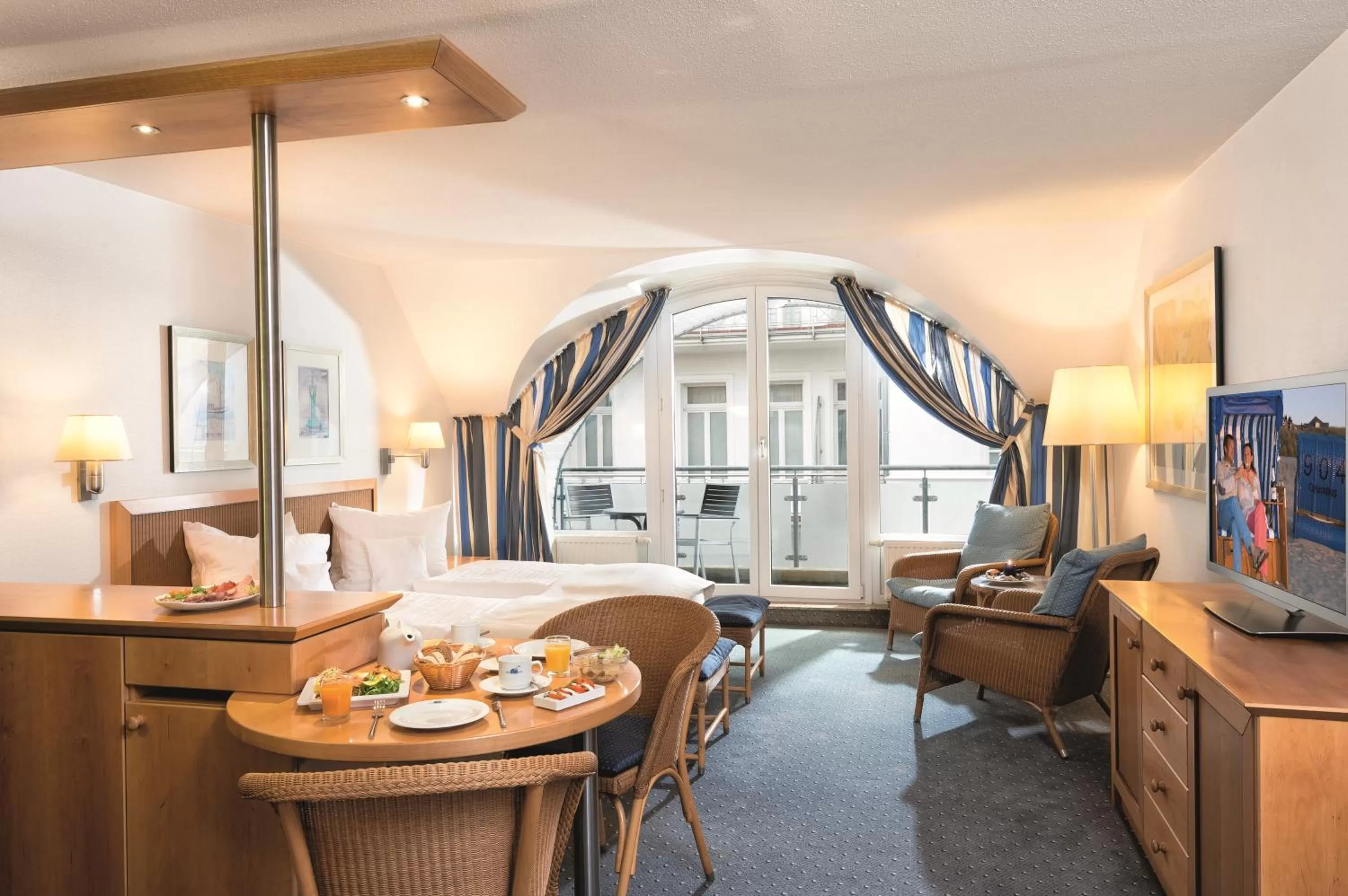 Photo of the whole room in Strandhotel Juister Hof