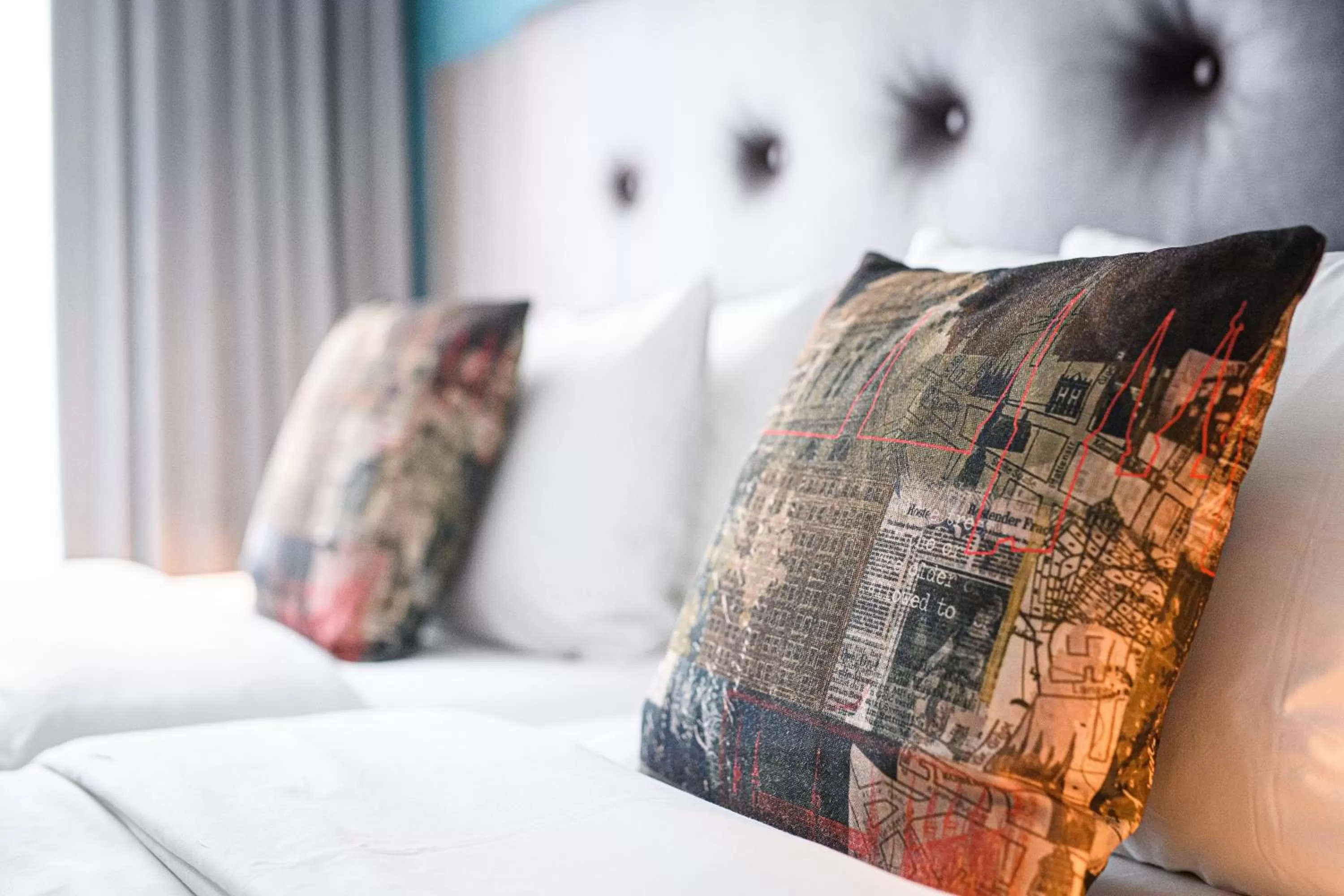 Photo of the whole room, Bed in Holiday Inn Lübeck by IHG