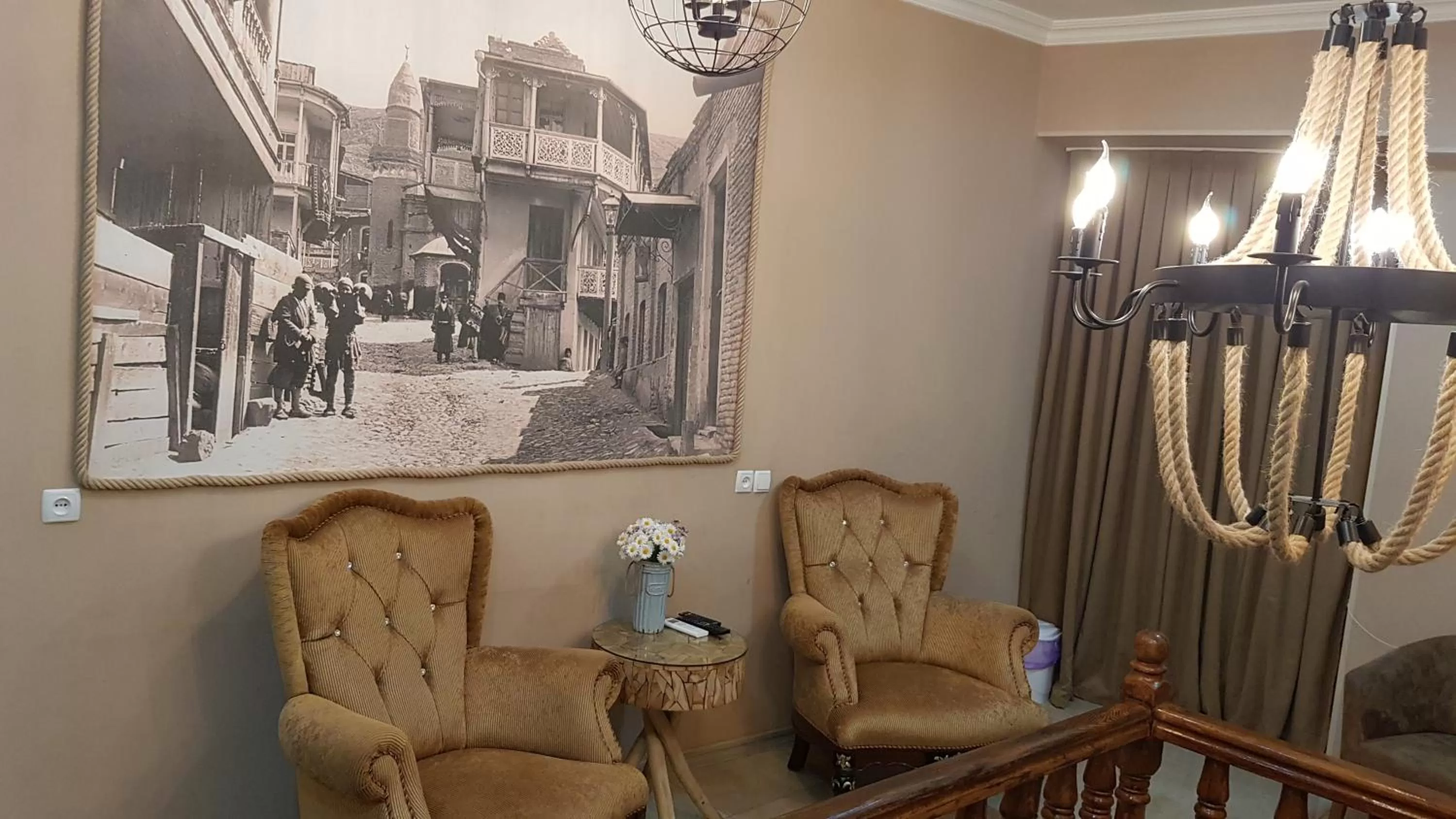 Living room in Epic Meidan Hotel