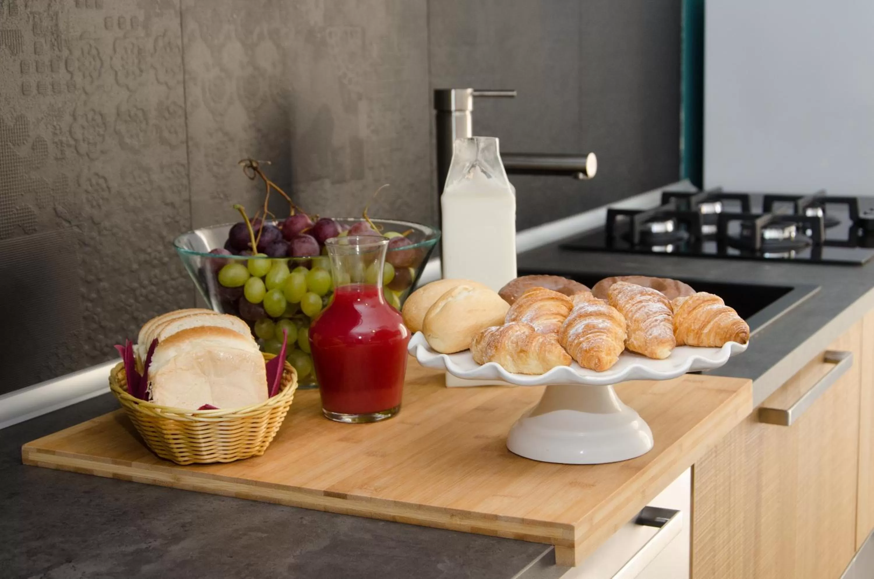 Food and drinks in Panoramica dei Templi B&B