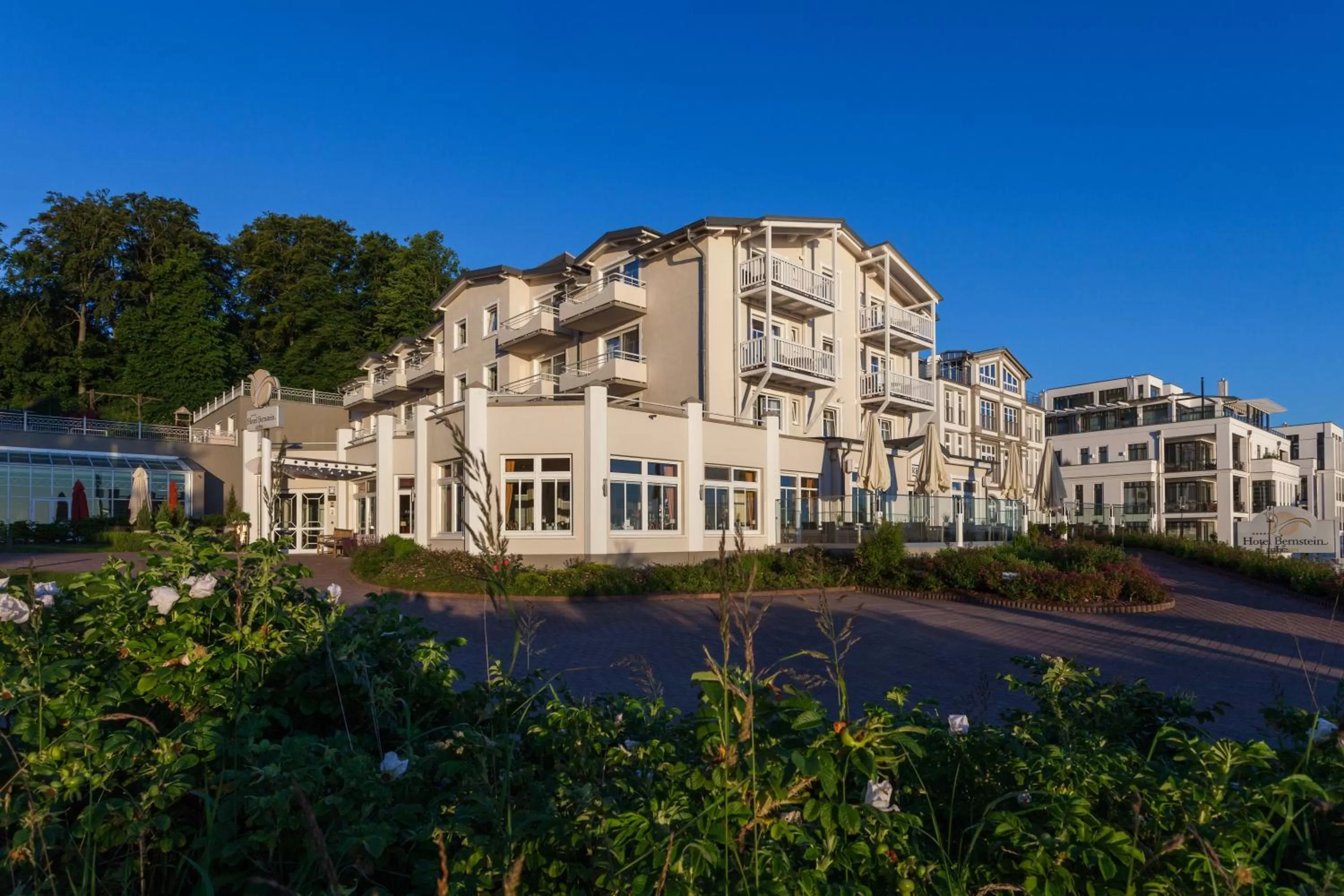 Facade/entrance in Hotel Bernstein