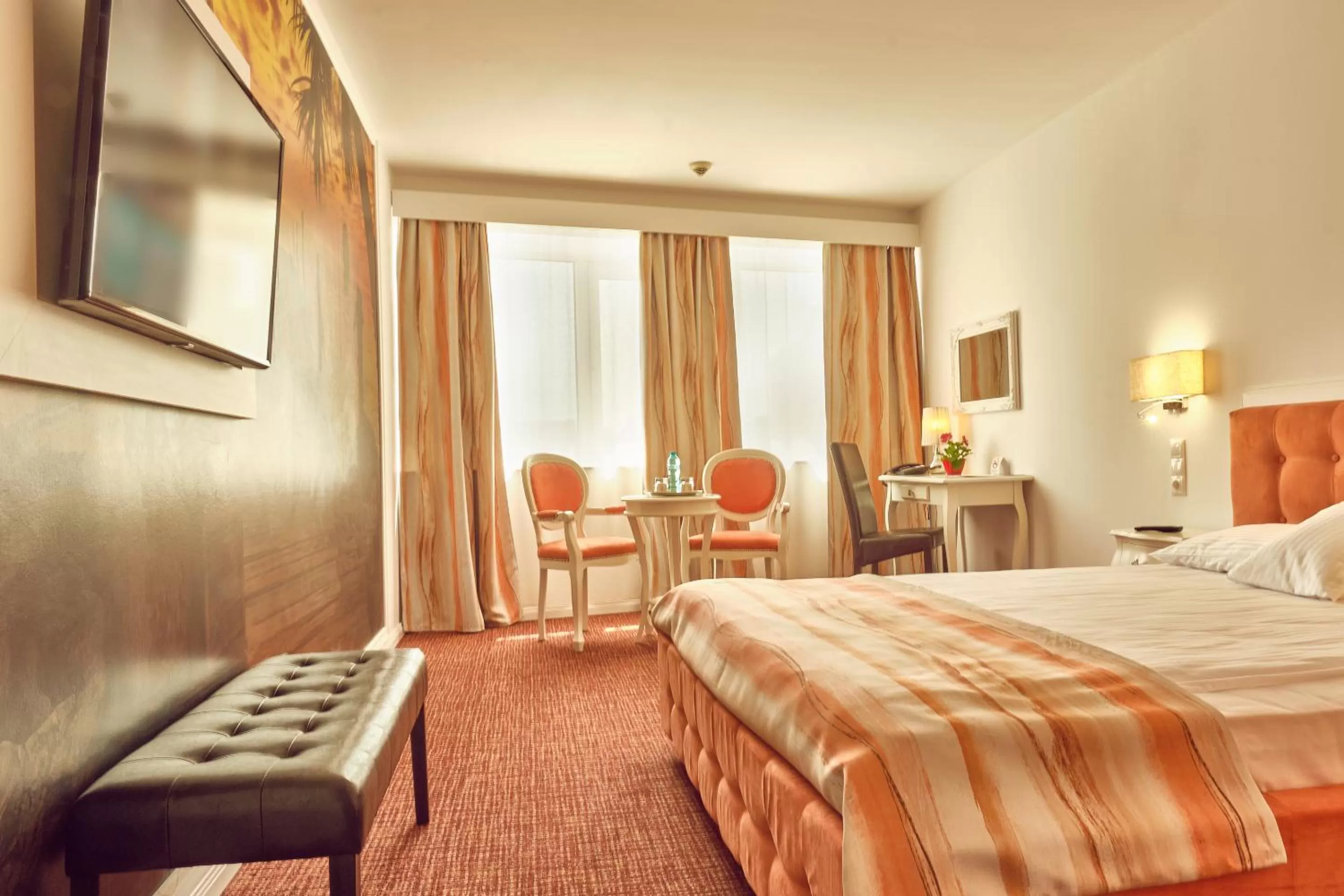 Bedroom, Bed in Continental Forum Bucuresti Palatul Parlamentului