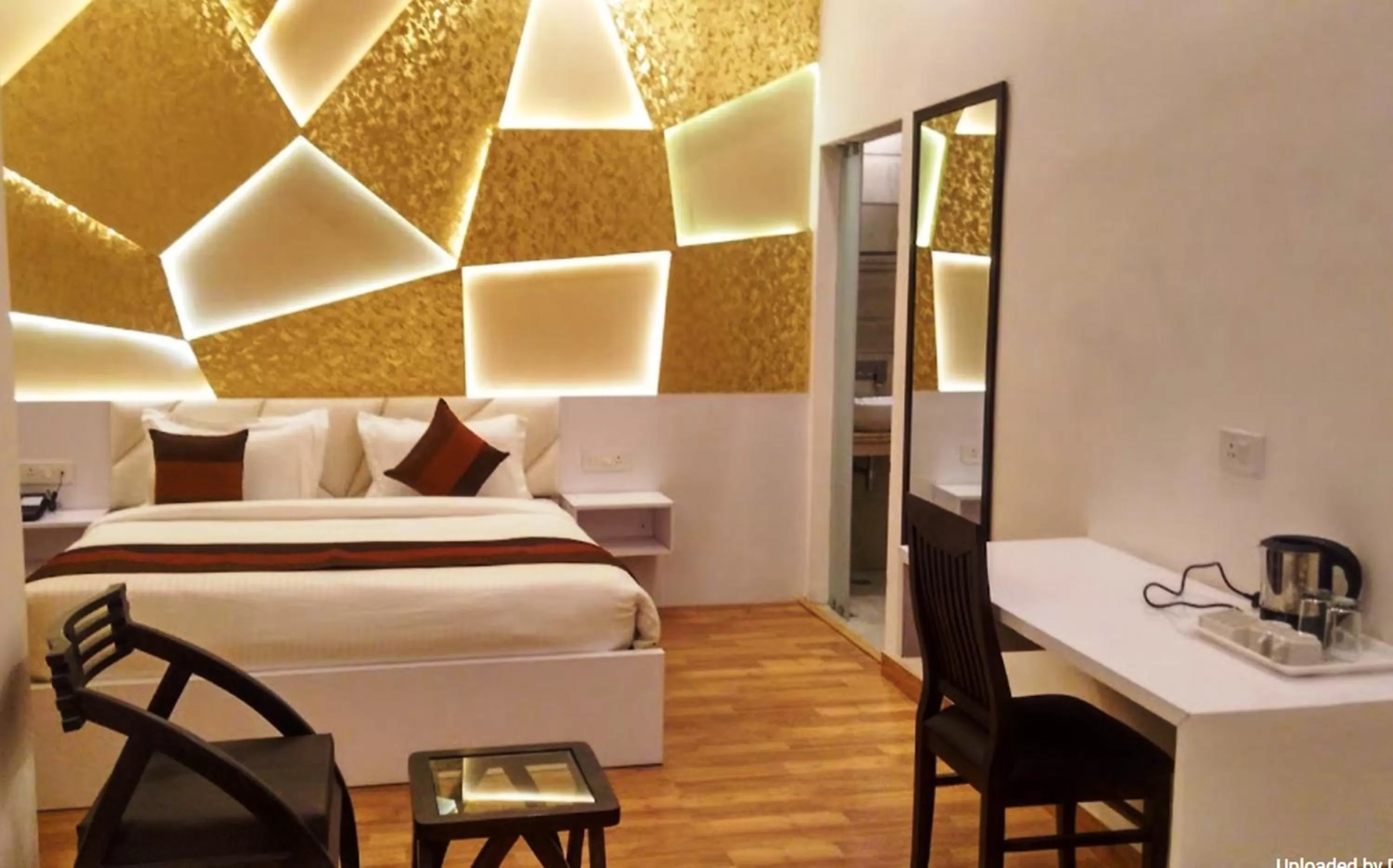 Bed in DIEU Sallow royal suites