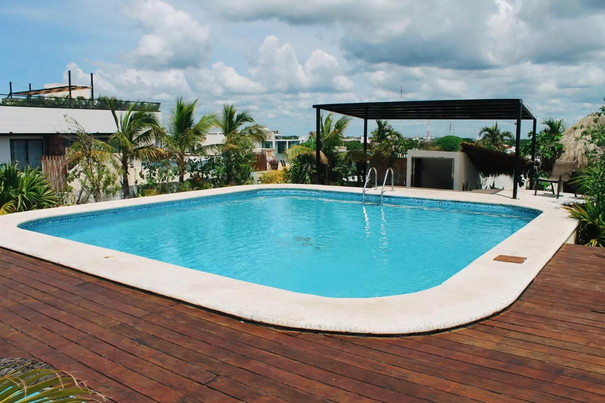 Swimming pool in Encanto Riviera