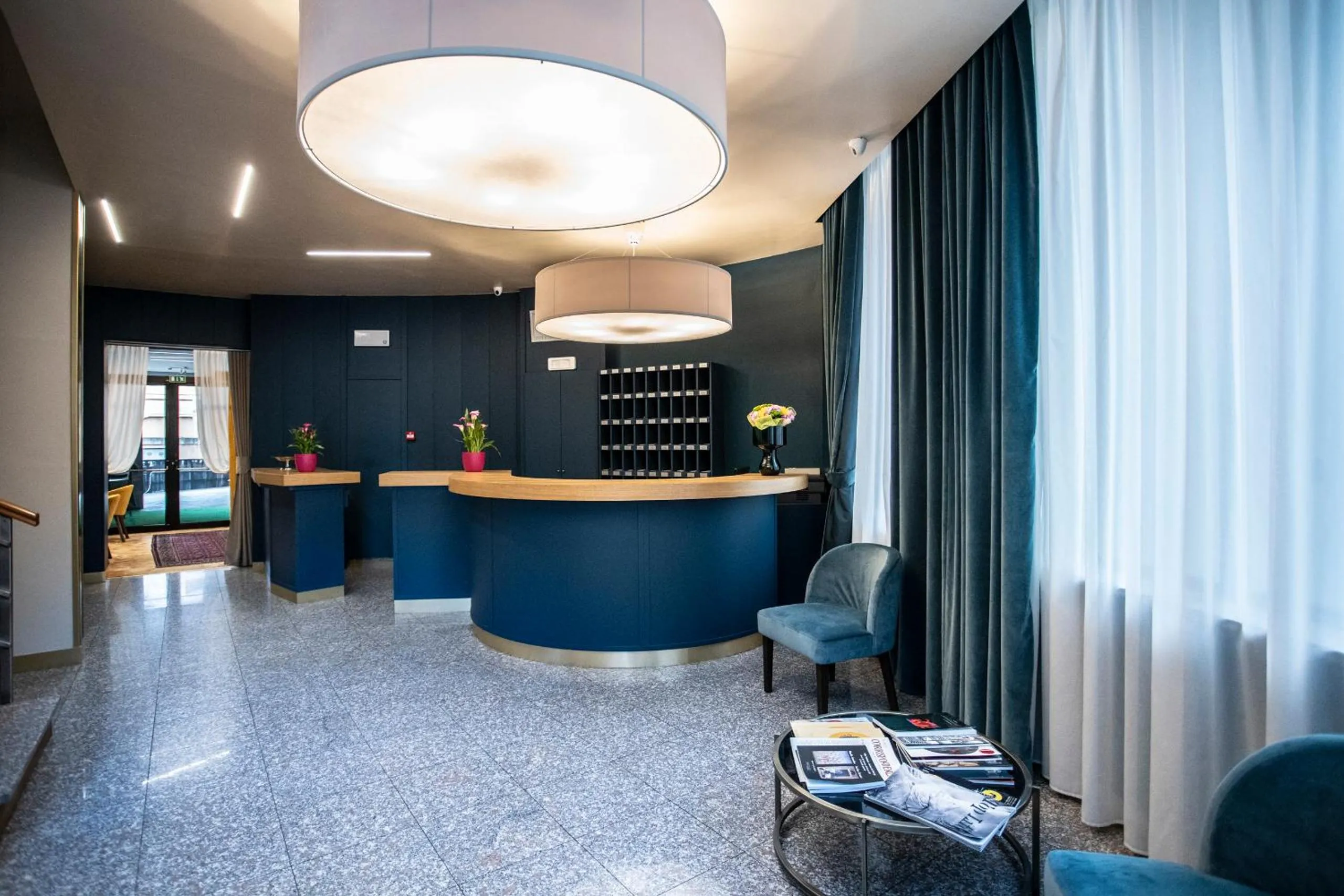 Seating area in Hotel Delta