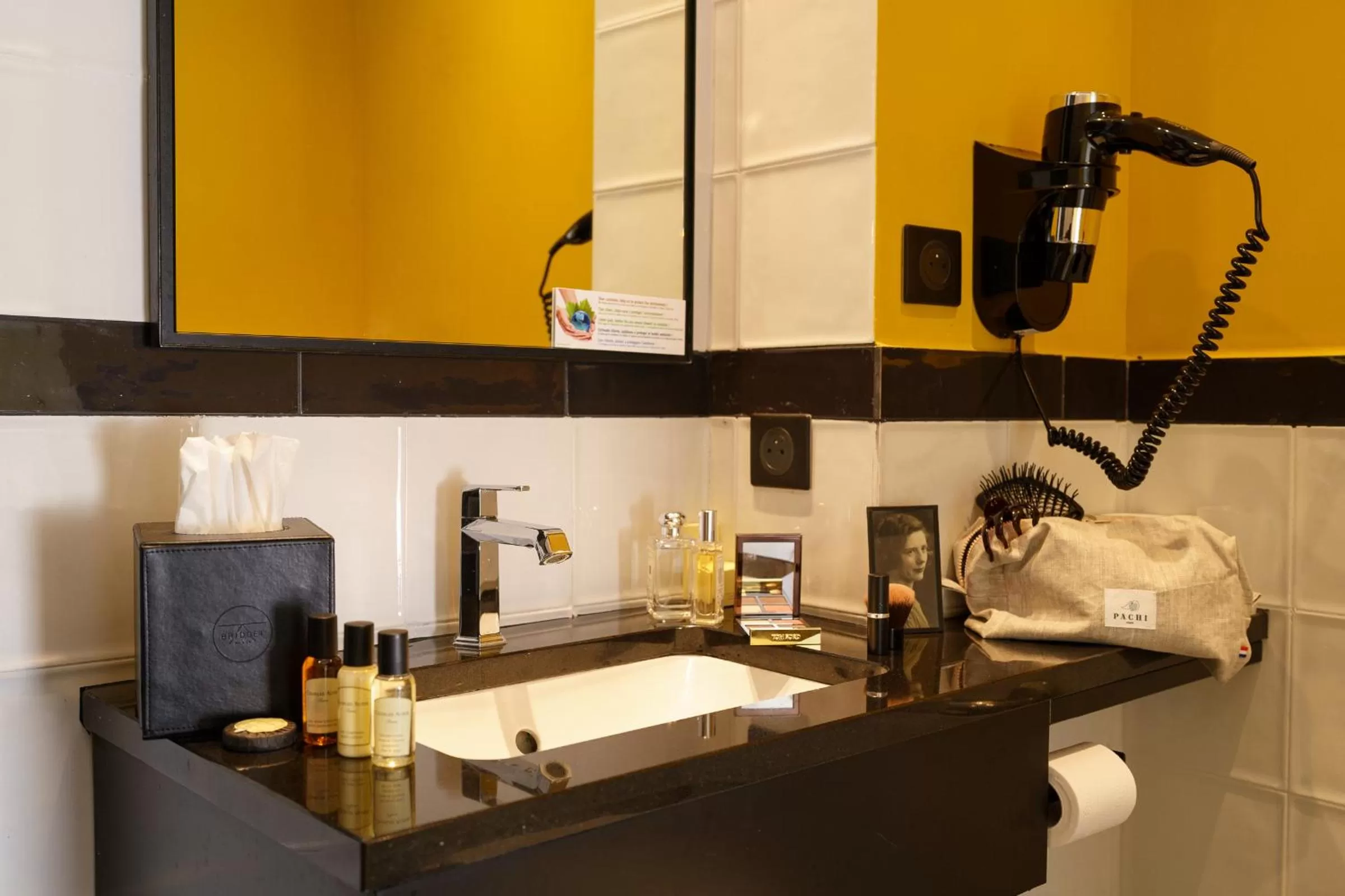 Bathroom in Hotel Bridget