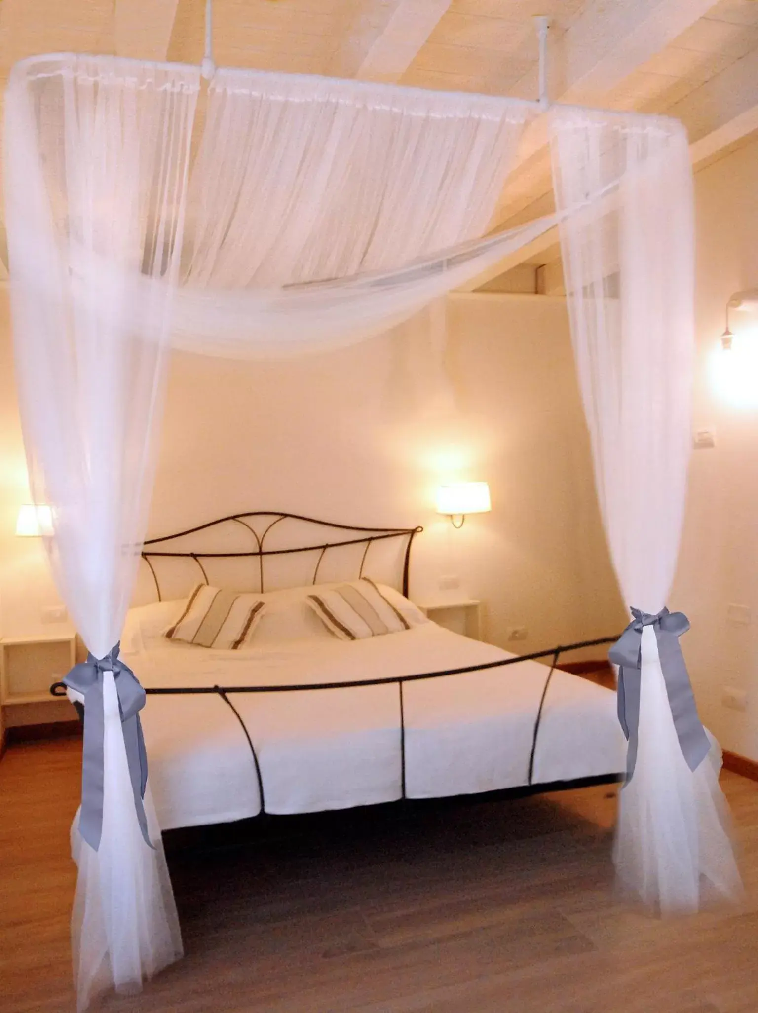 Comfort Double Room in B&B Corte dei Cedri Comfort Double Room in B&B Corte dei Cedri