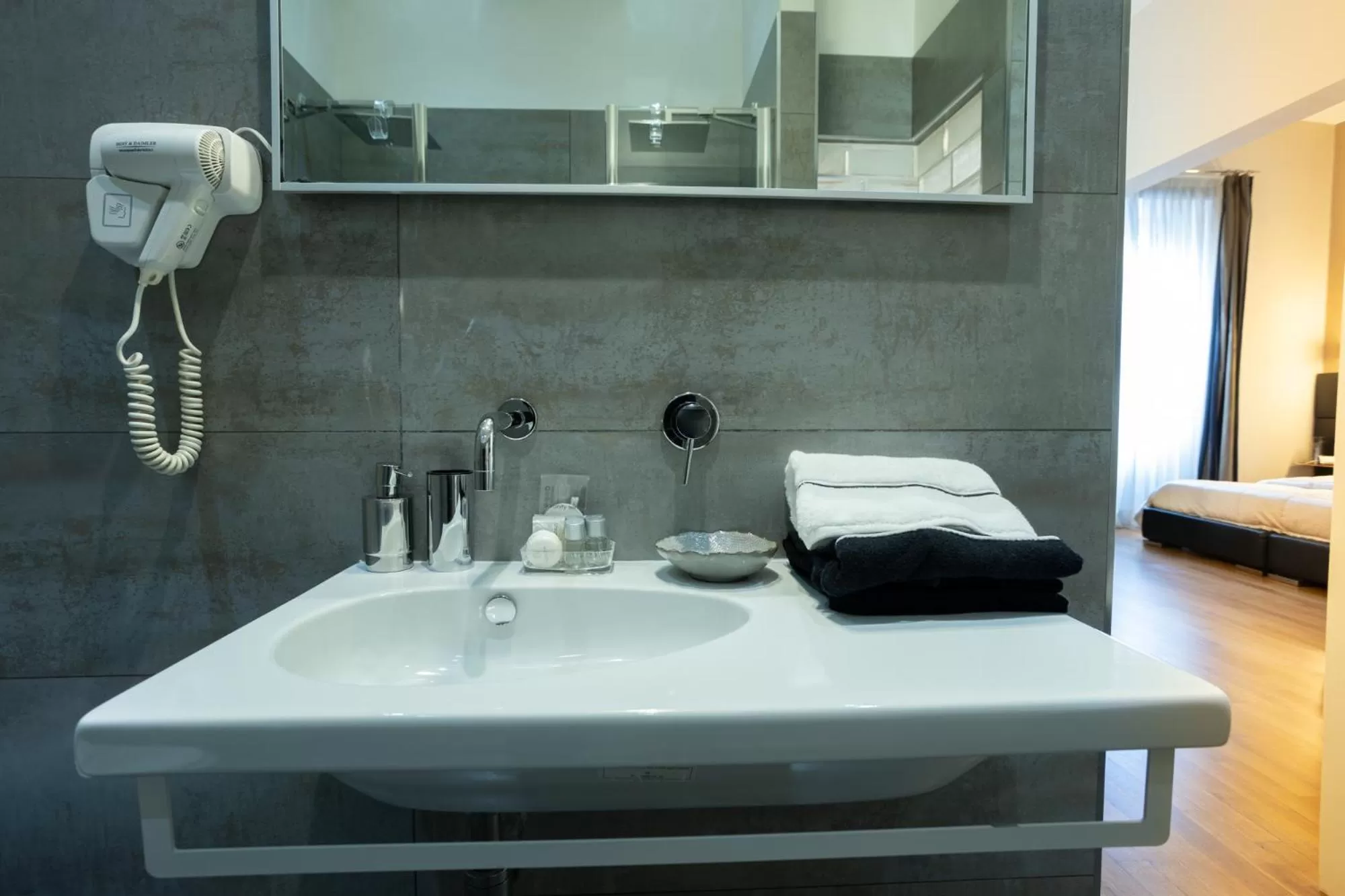 Bathroom in Cardilli Luxury Rooms