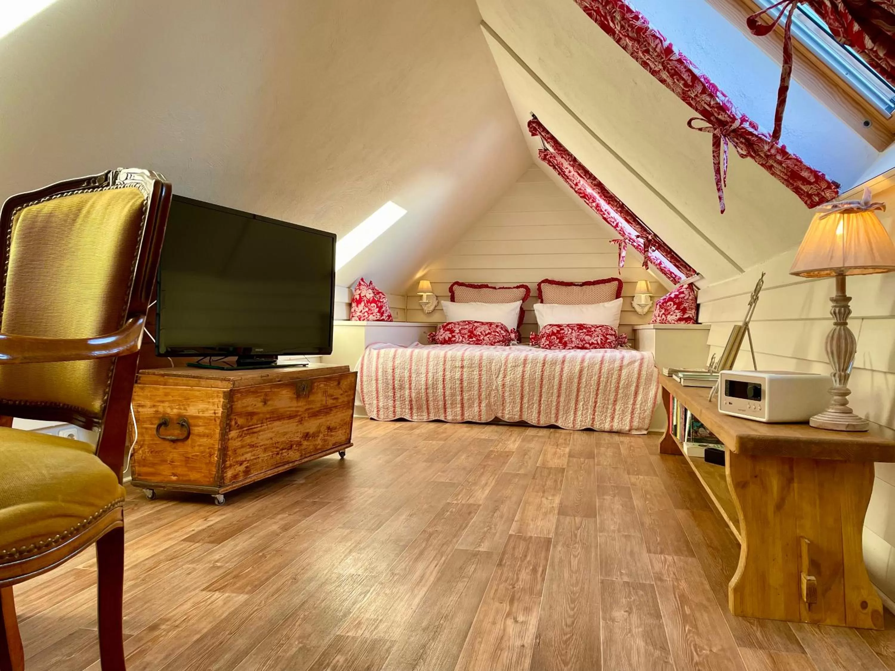 Bedroom in Weißt Du noch - Gästehäuser & Suiten