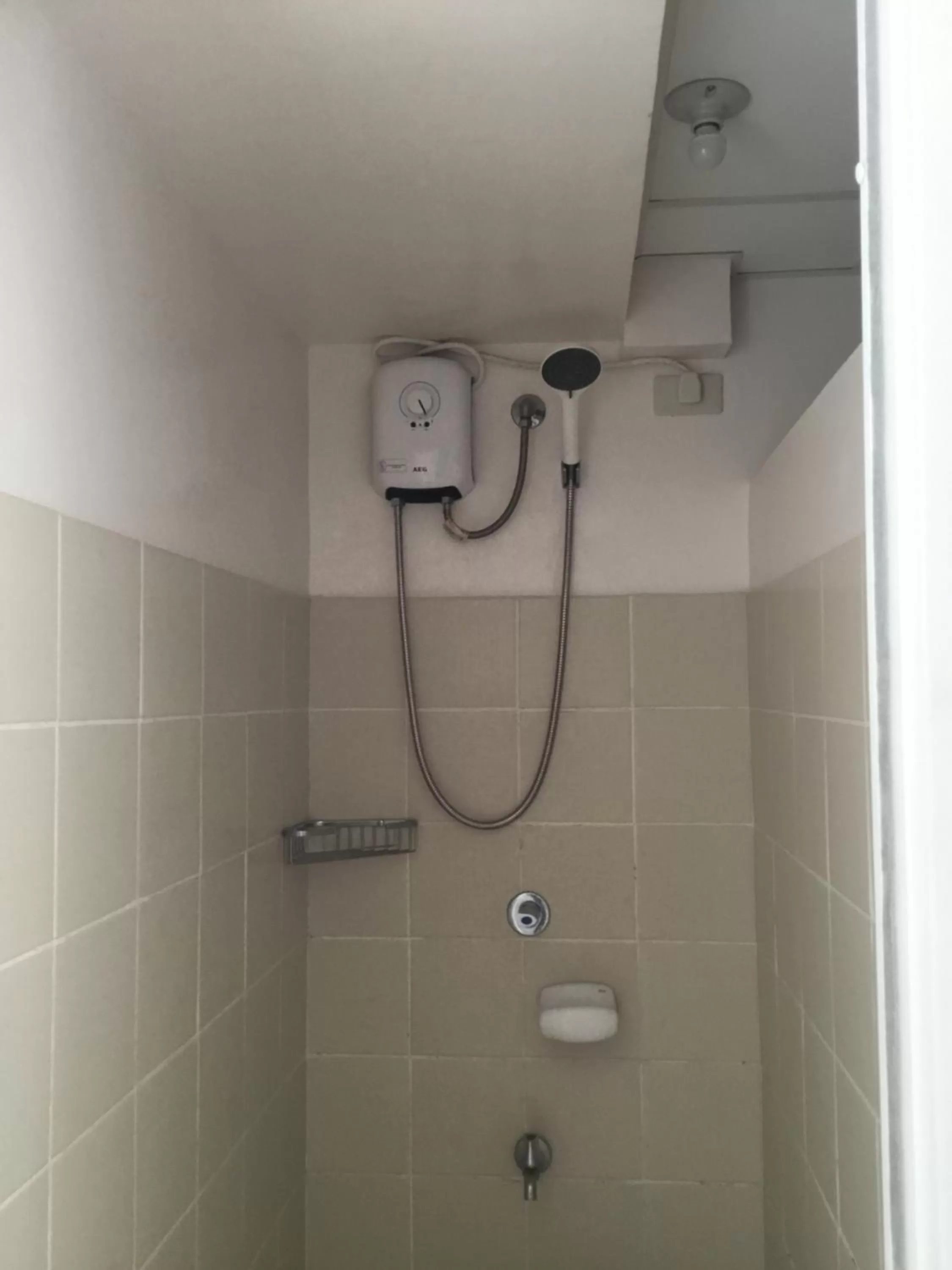 Shower in Condo with Free Swimming Pool & Viewing Deck