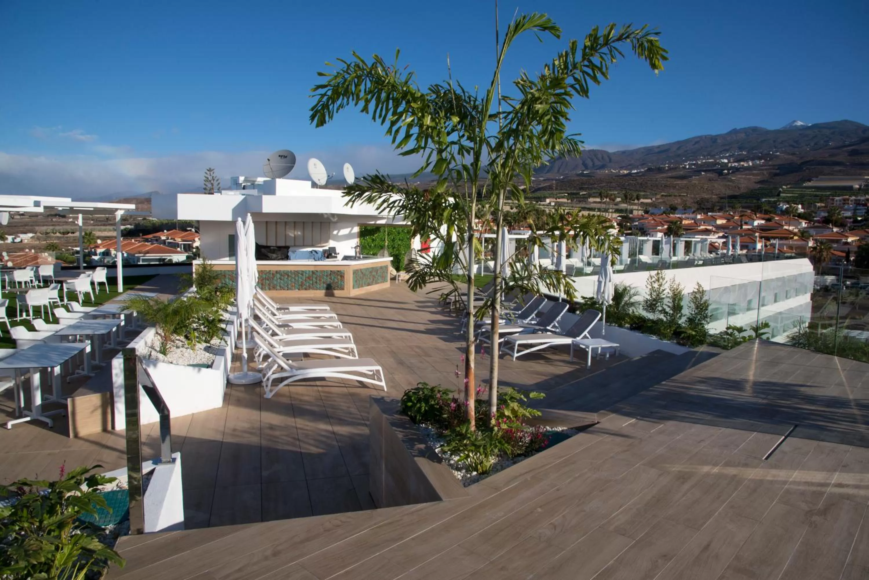 Restaurant/places to eat in MYND Adeje