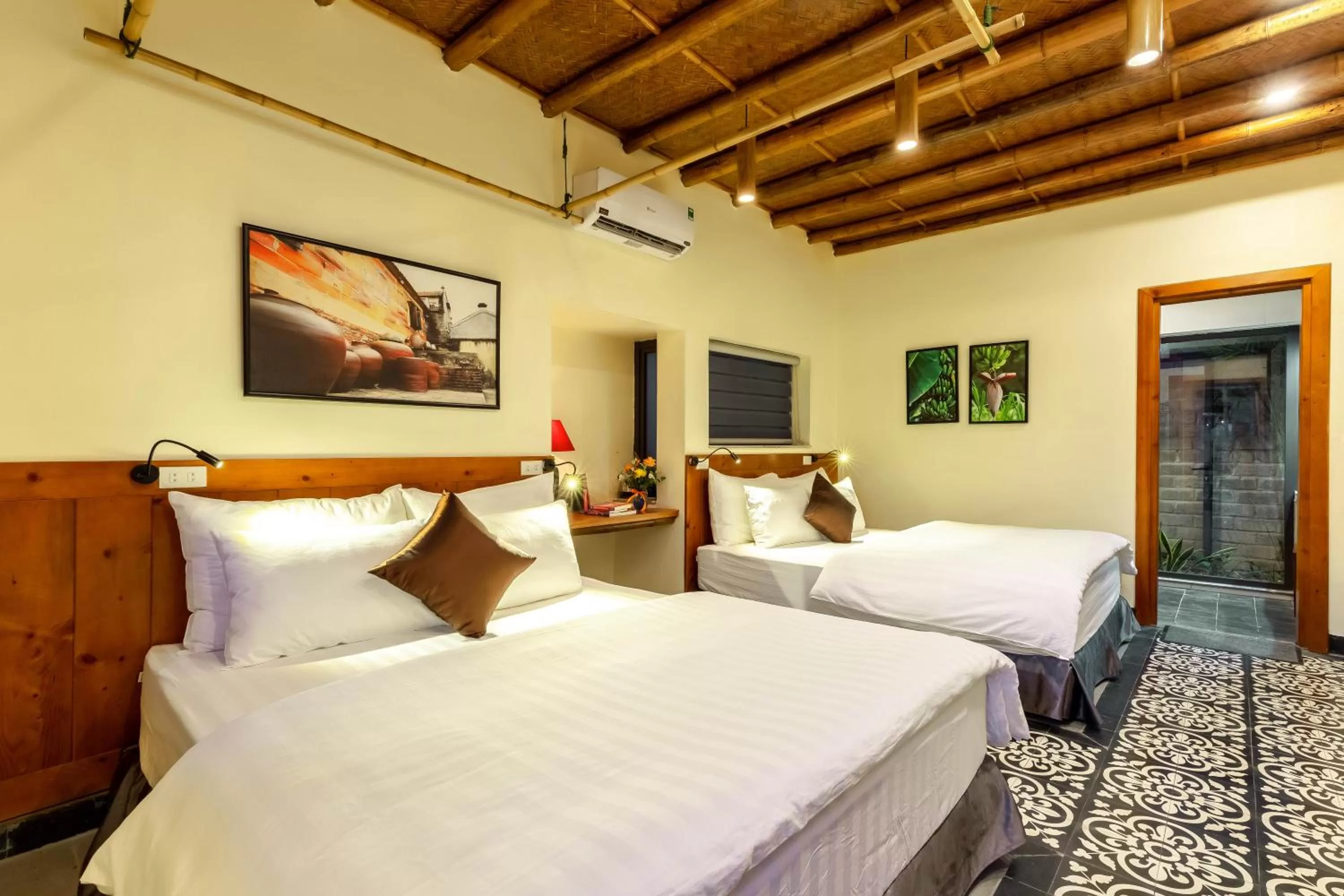 Bed in Tam Coc Banana Bungalow