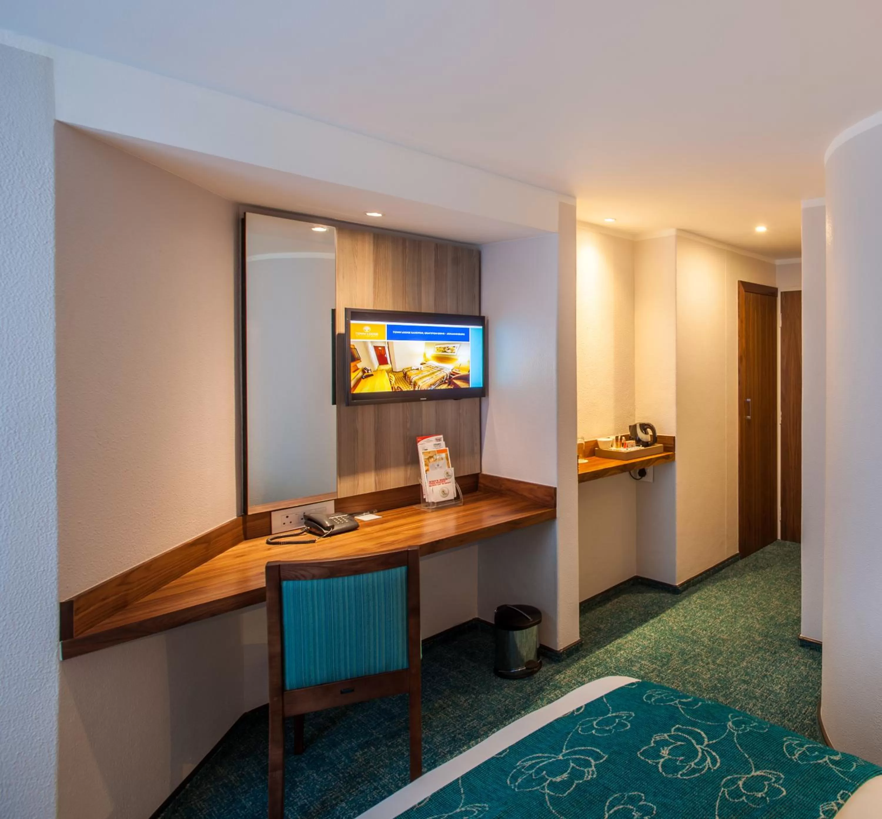 Double Room - Non-Smoking  in Town Lodge Mbombela