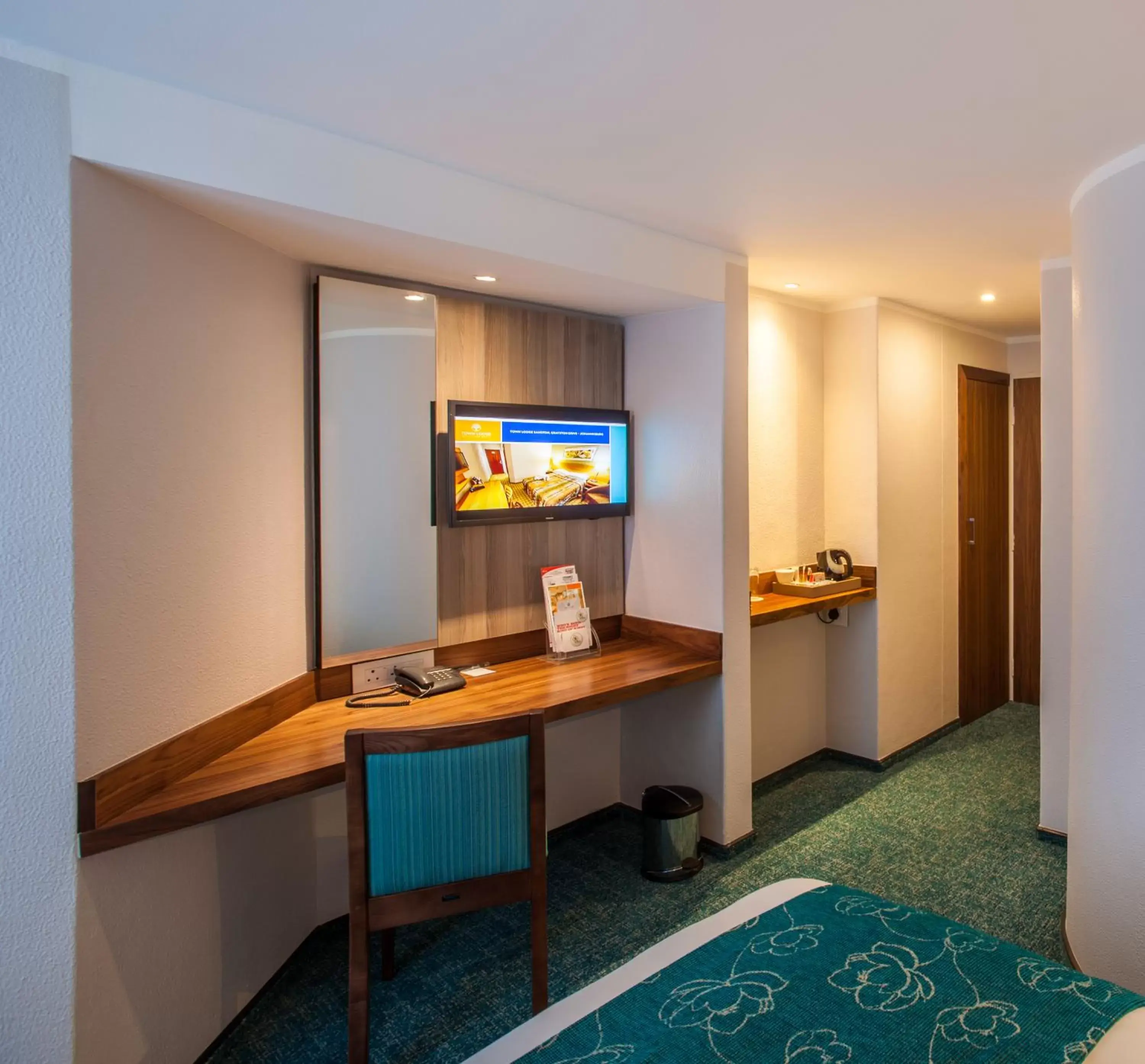 Double Room - Non-Smoking in Town Lodge Mbombela Double Room - Non-Smoking in Town Lodge Mbombela