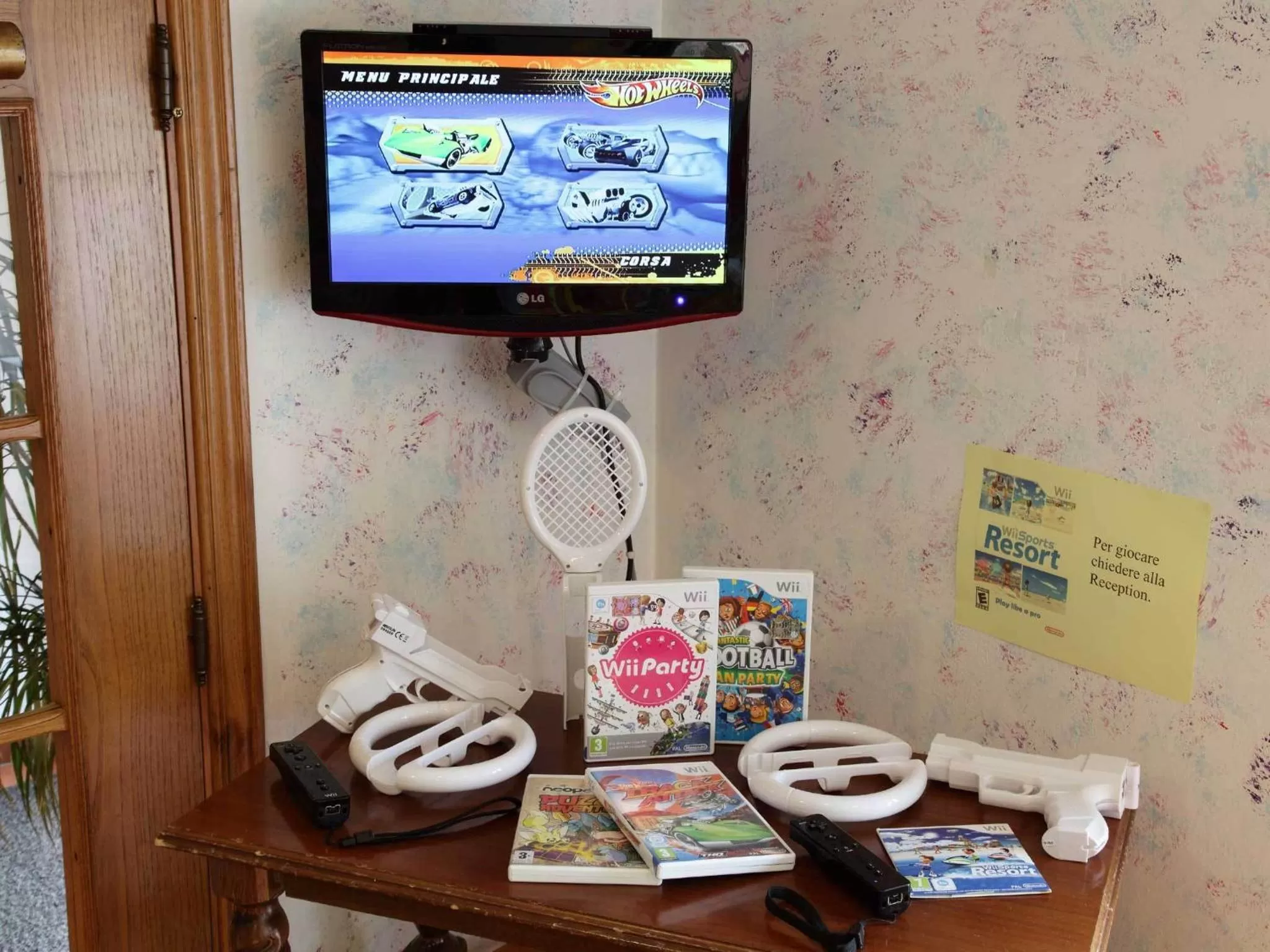 Children play ground in Albergo Le Macinaie - Monte Amiata