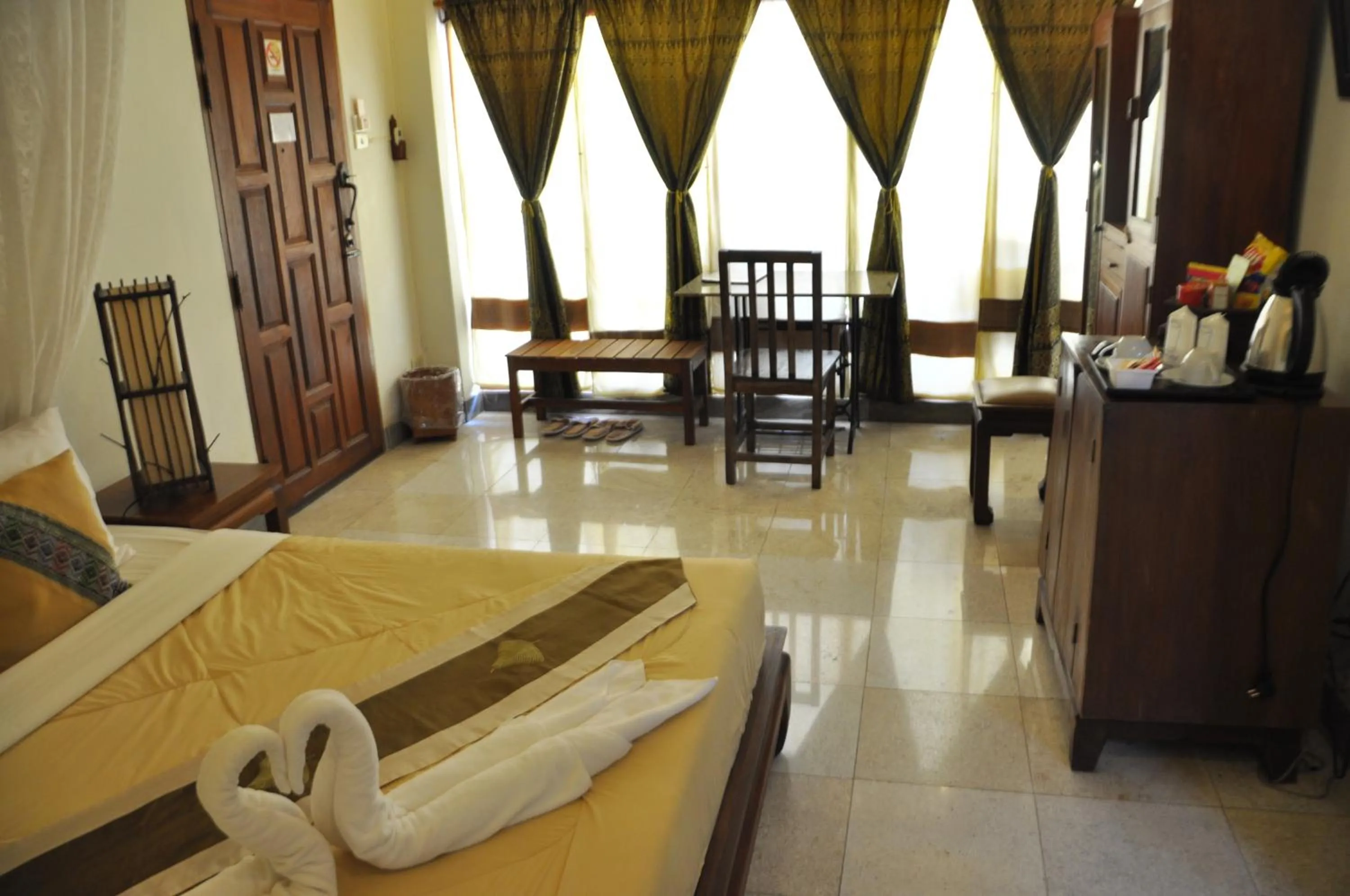 Bedroom in Ruean Thai Hotel