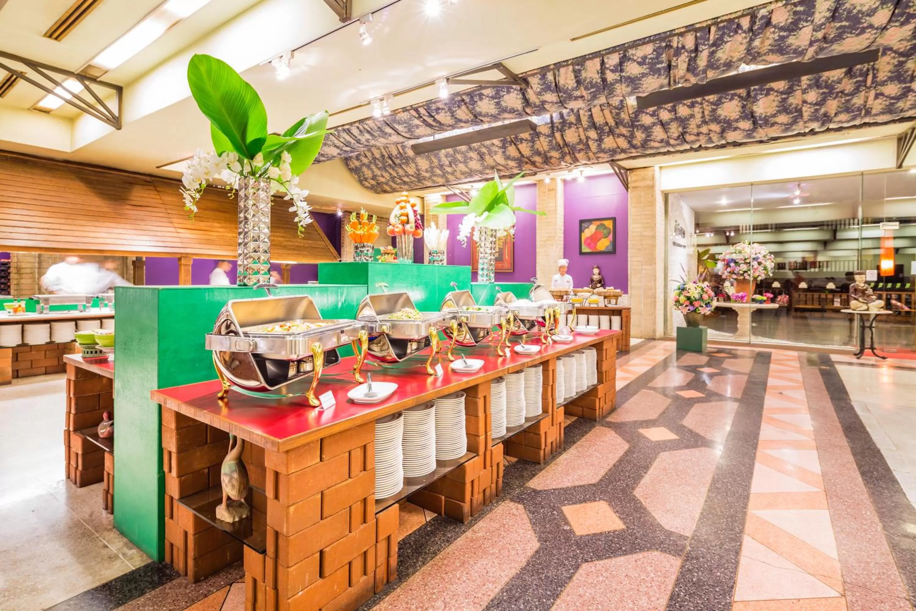 Restaurant/places to eat in Lotus Pang Suan Kaew Hotel