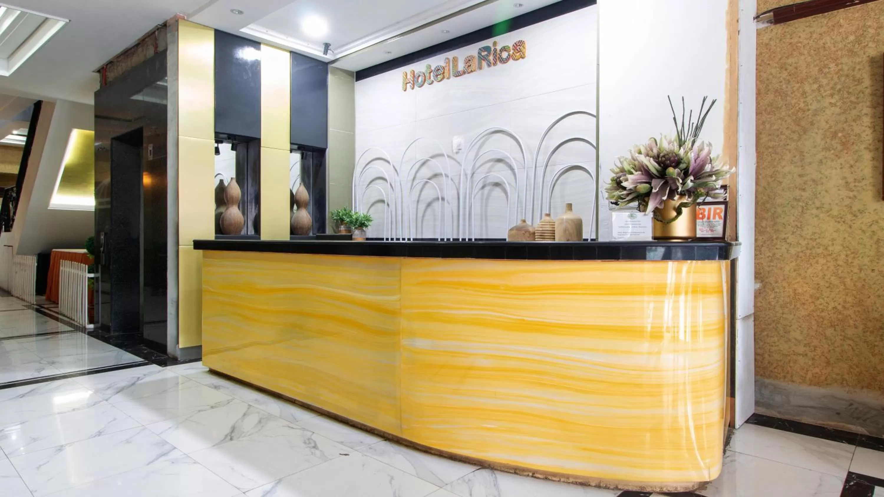 Lobby or reception in RedDoorz @ Downtown Tacloban