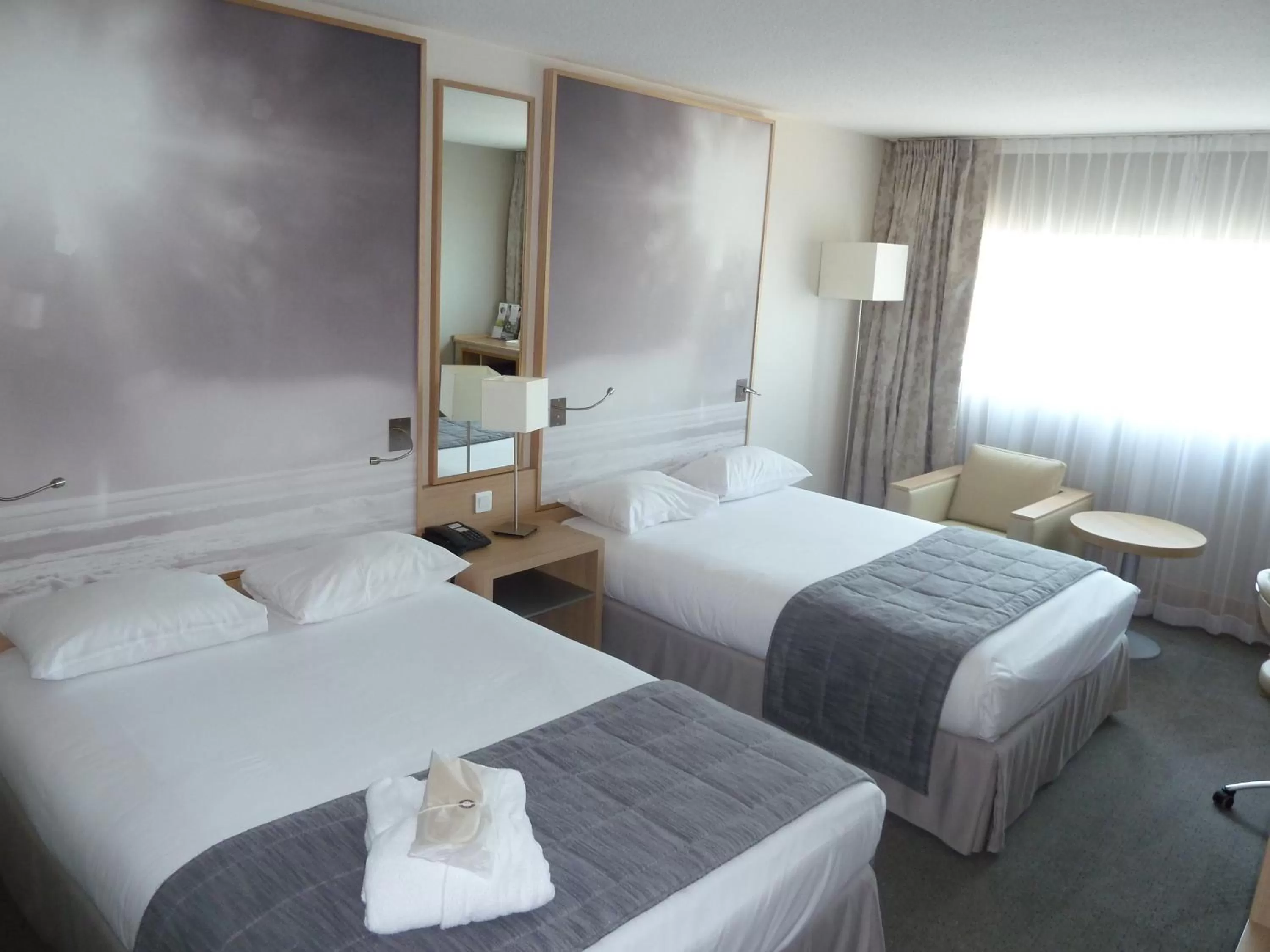 Photo of the whole room, Bed in Hotel Inn Paris CDG Airport