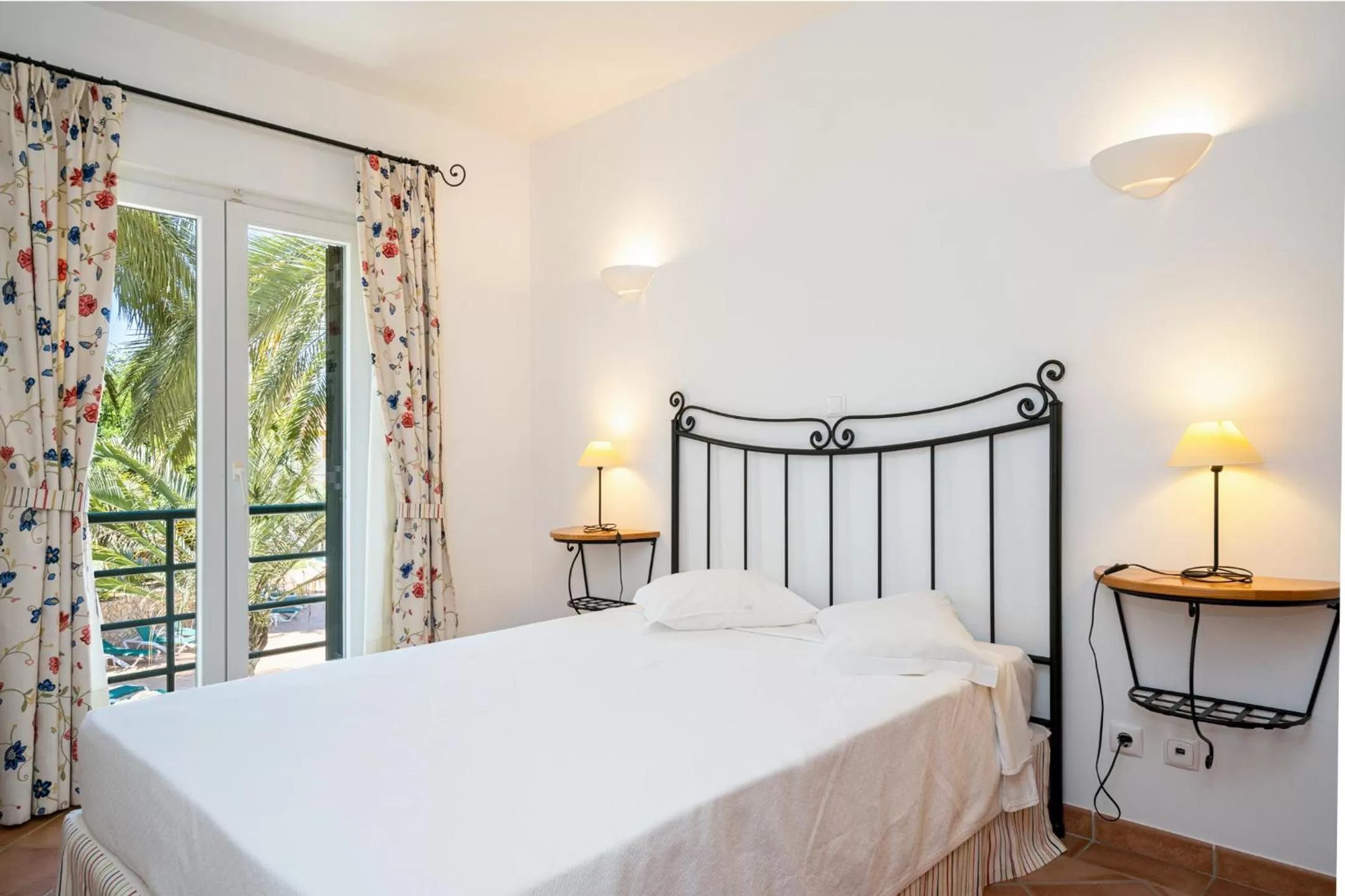 Bedroom, Bed in Quinta do Morgado - Apartamentos Turisticos Monte Da Eira