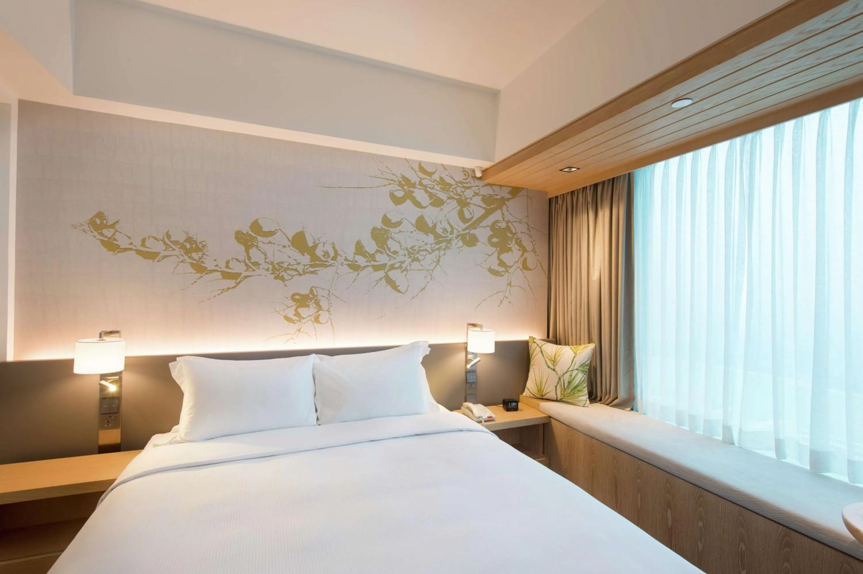 Bed in Hilton Garden Inn Singapore Serangoon