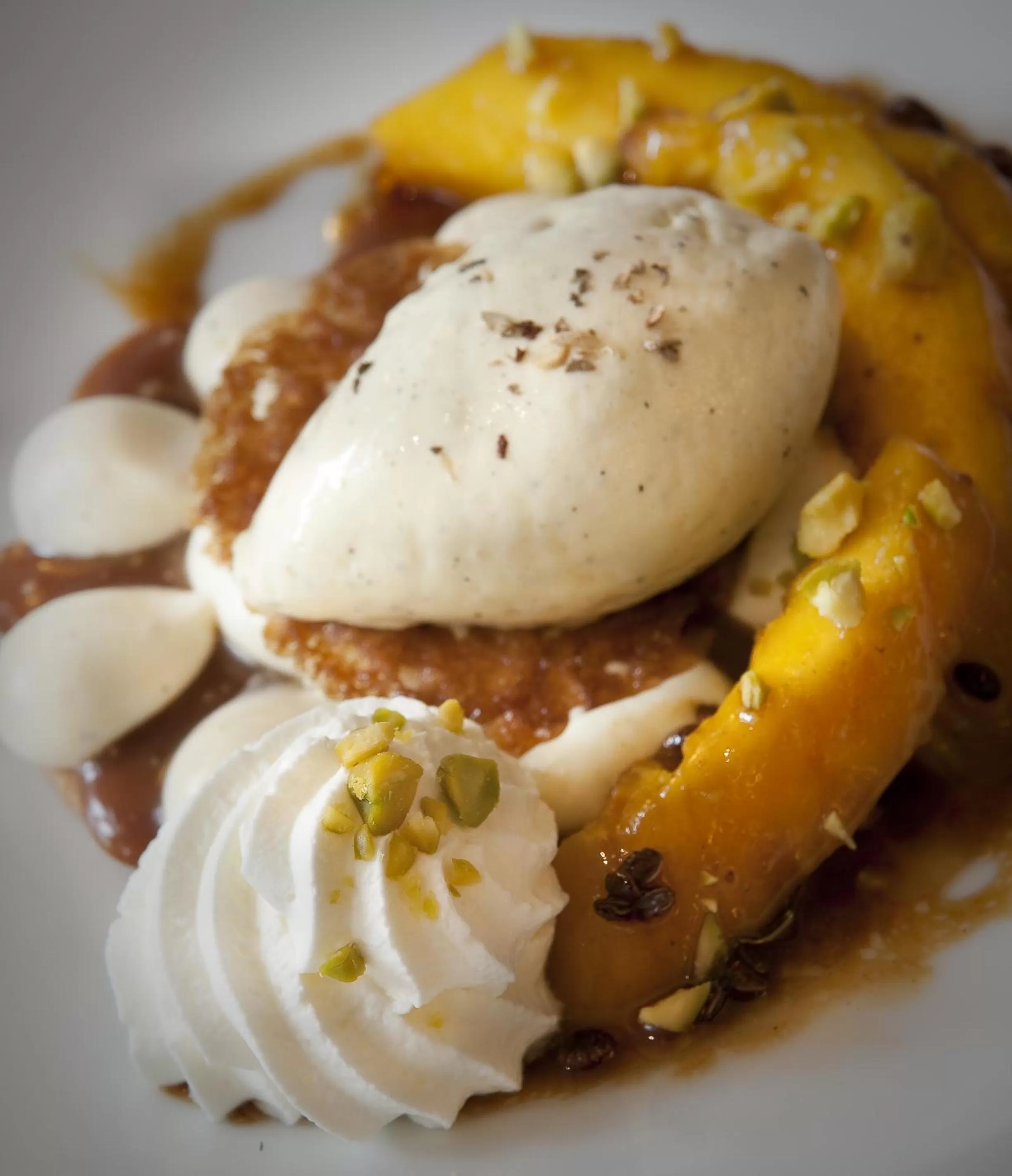 Restaurant/places to eat in Hôtel de Sèze & Spa Bordeaux Centre