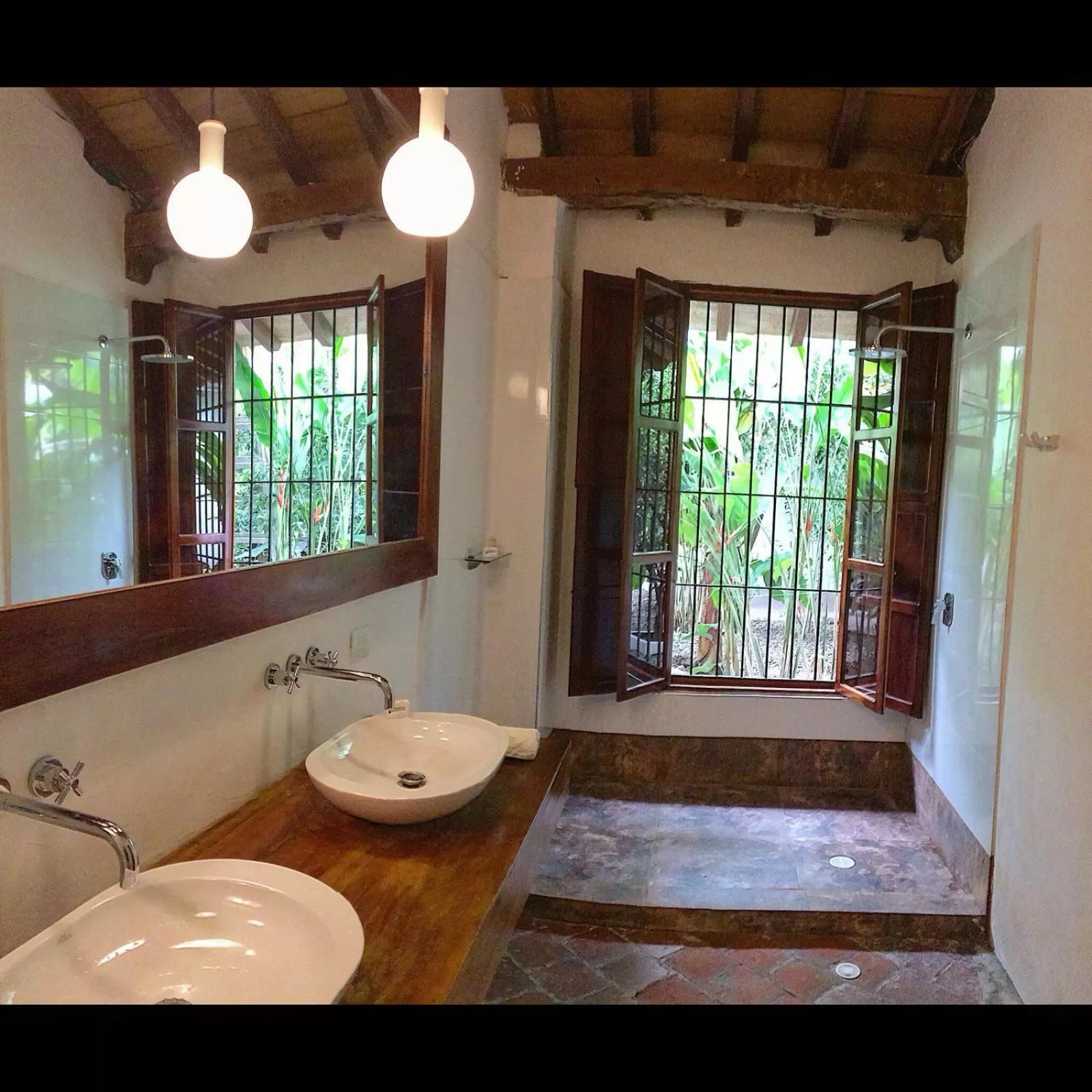 Bathroom in Portal de la Marquesa