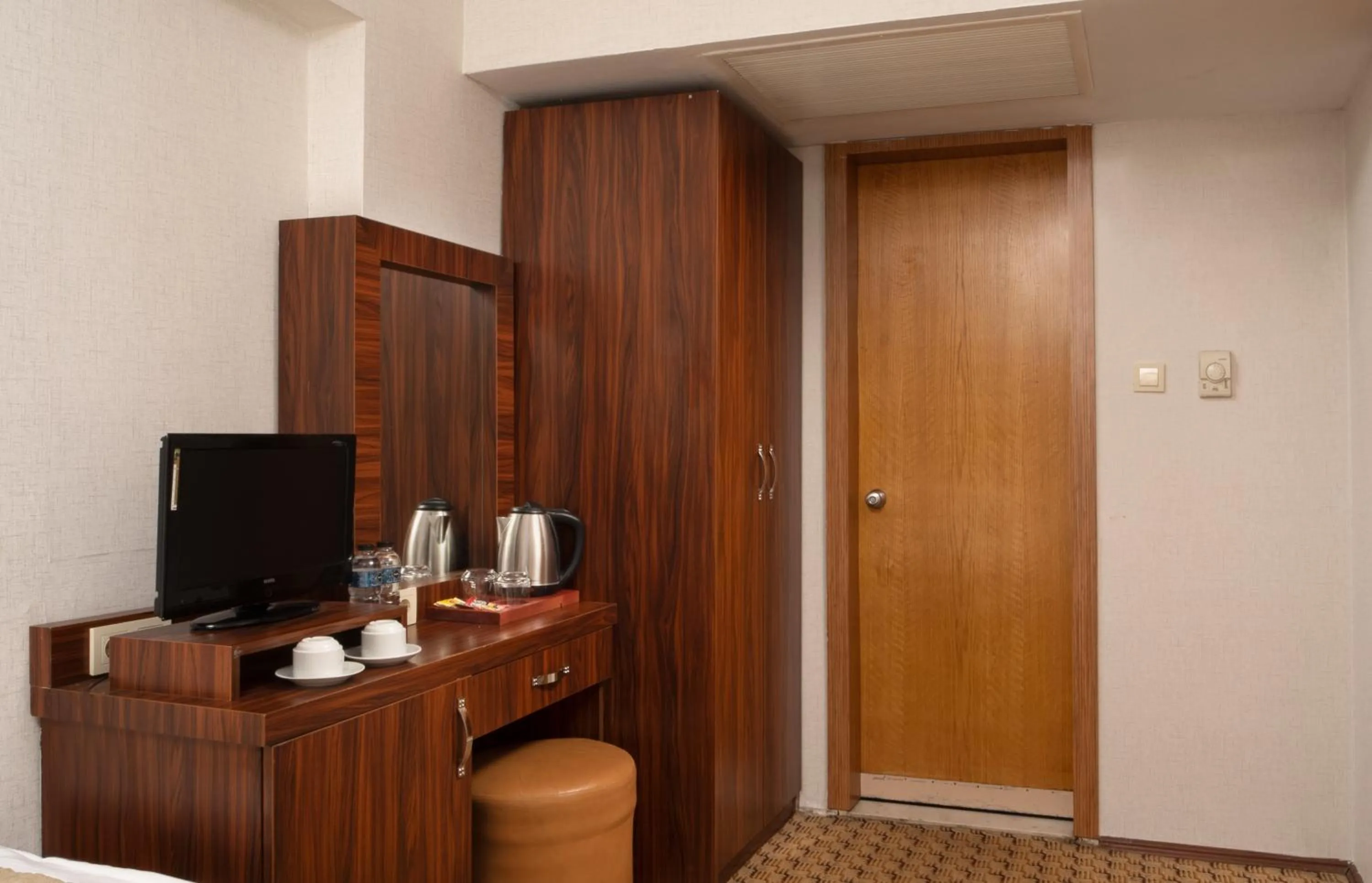 TV and multimedia in Elan Hotel Istanbul Pera