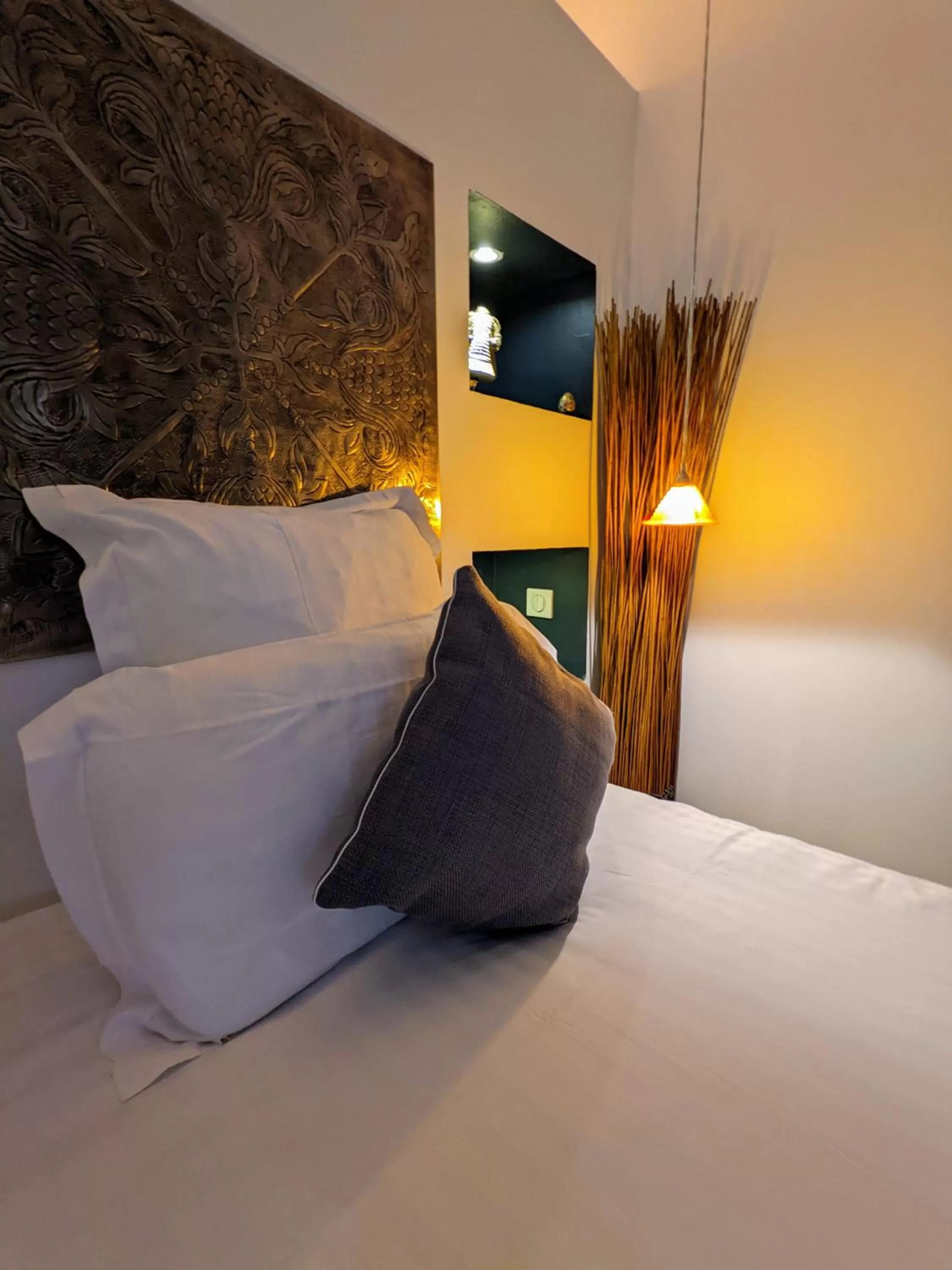 Bedroom, Bed in Chambres d'Hôtes La Filature