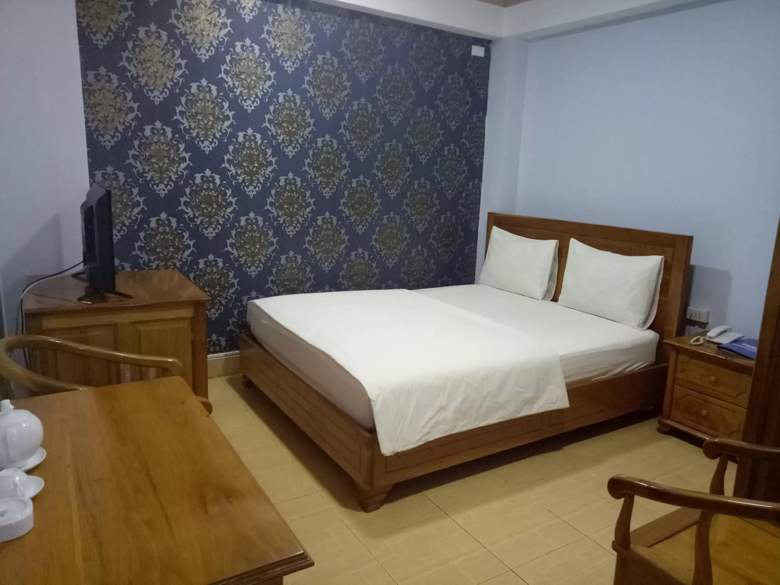 Double Room in Khách sạn Phú An Double Room in Khách sạn Phú An