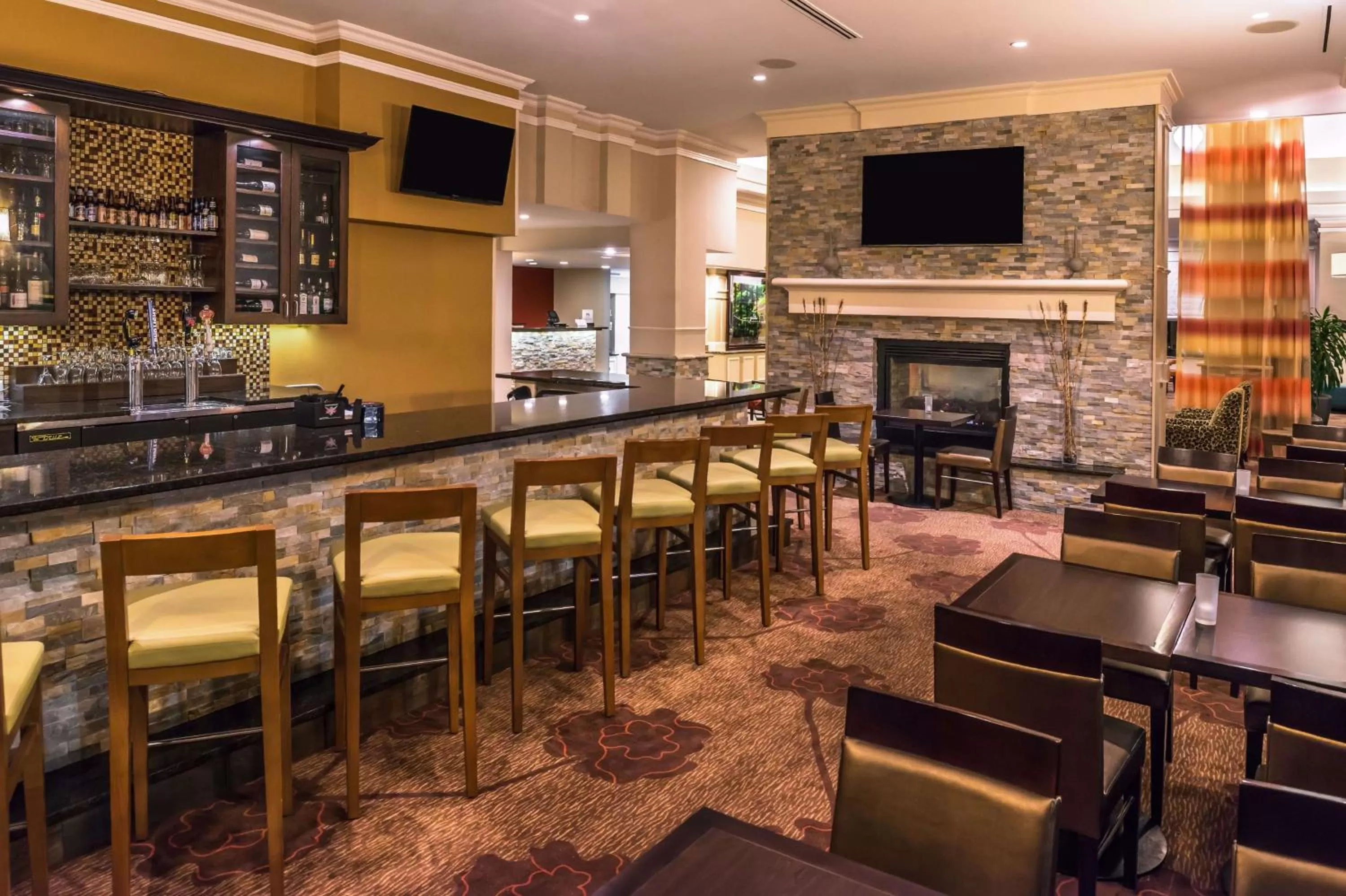 Restaurant/places to eat in Hilton Garden Inn Detroit Southfield