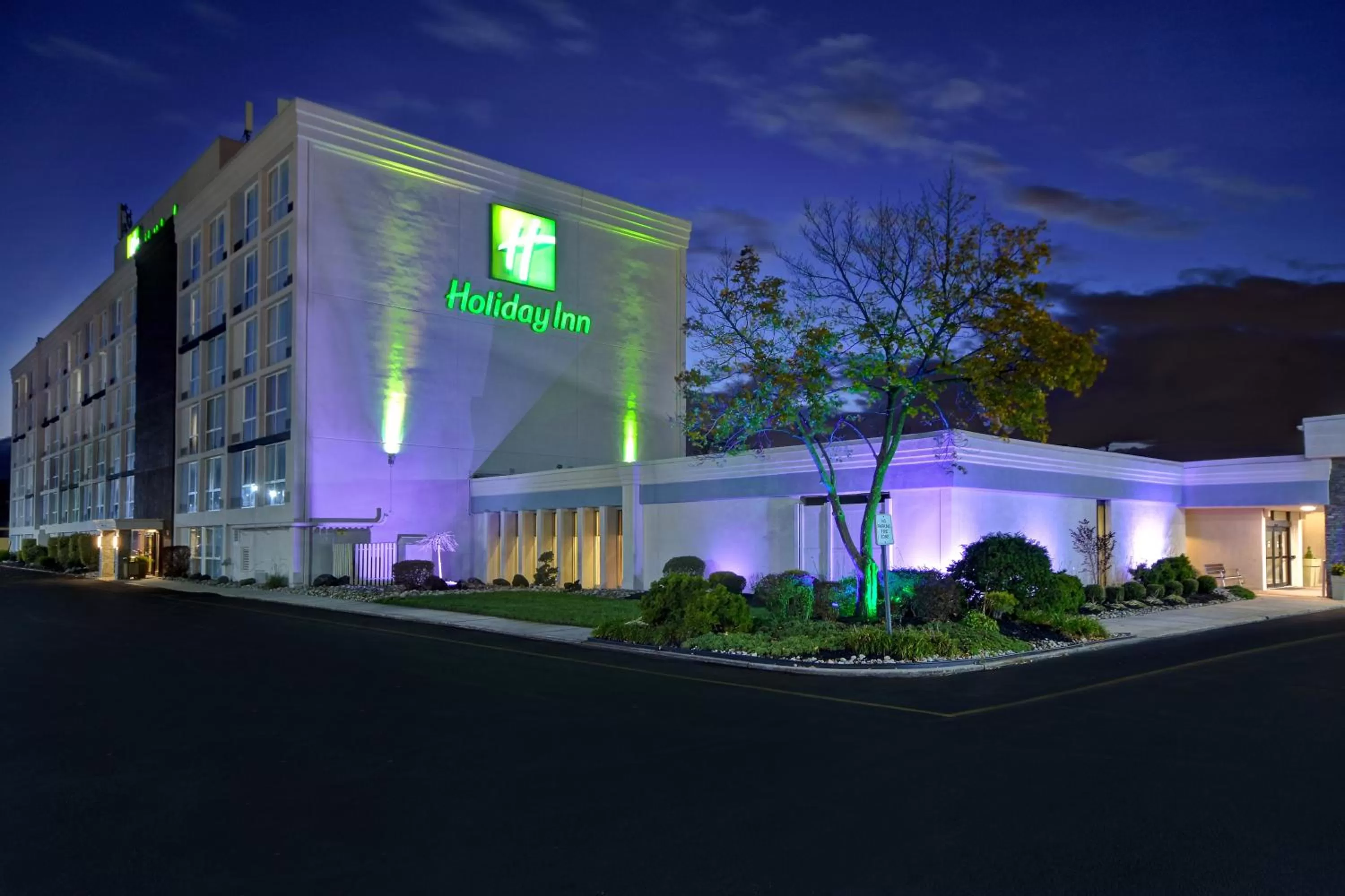 Property building in Holiday Inn Philadelphia-Cherry Hill by IHG