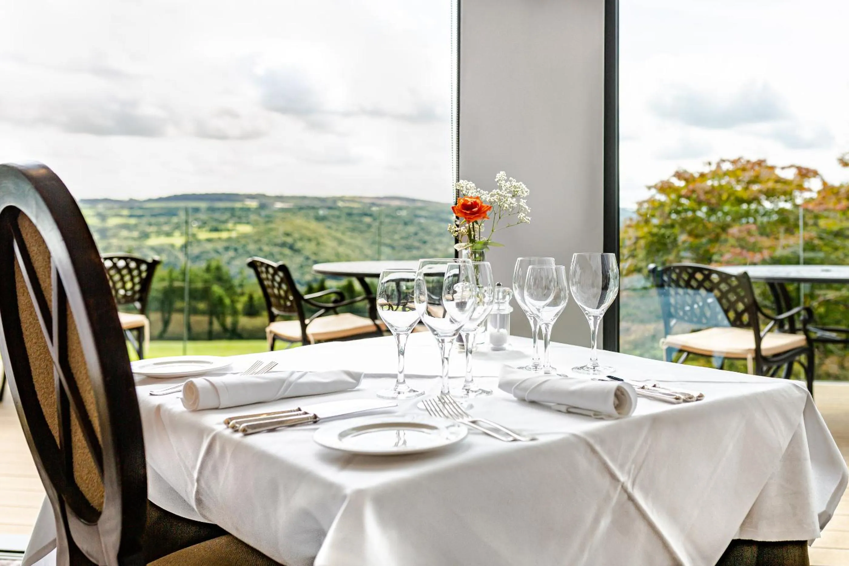 Restaurant/places to eat in The Horn Of Plenty