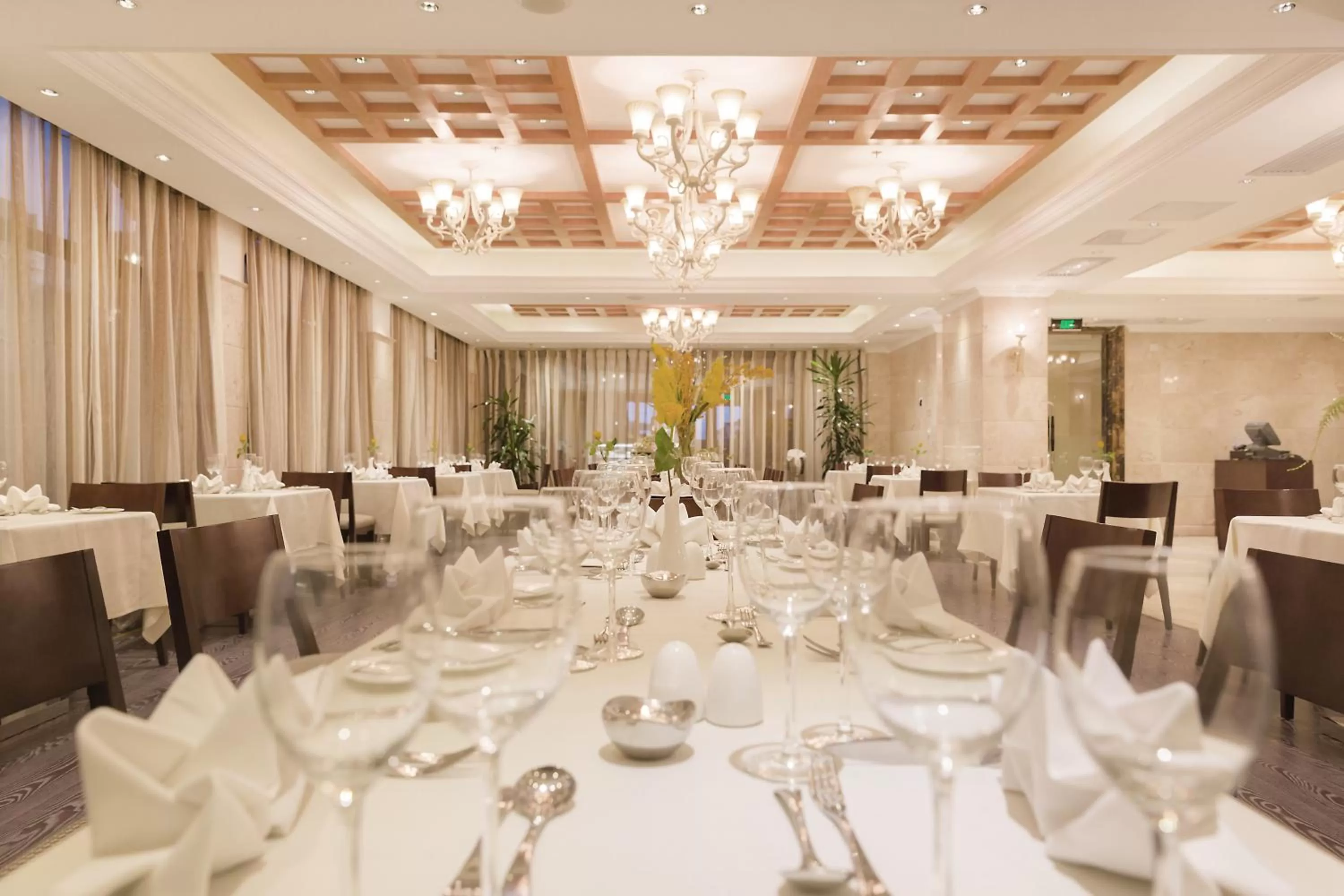 Restaurant/places to eat in Golden Tulip Addis Ababa