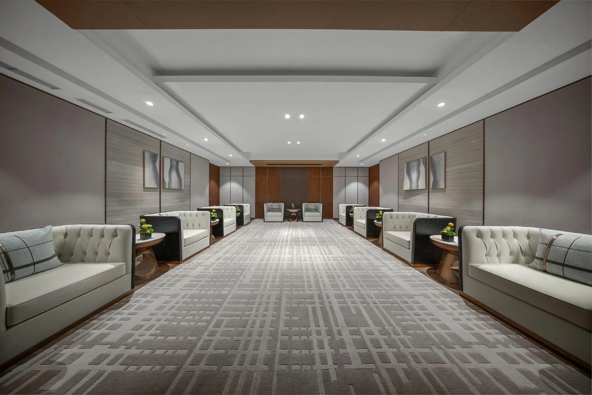 Meeting/conference room in Holiday Inn Changchun Jingyue by IHG