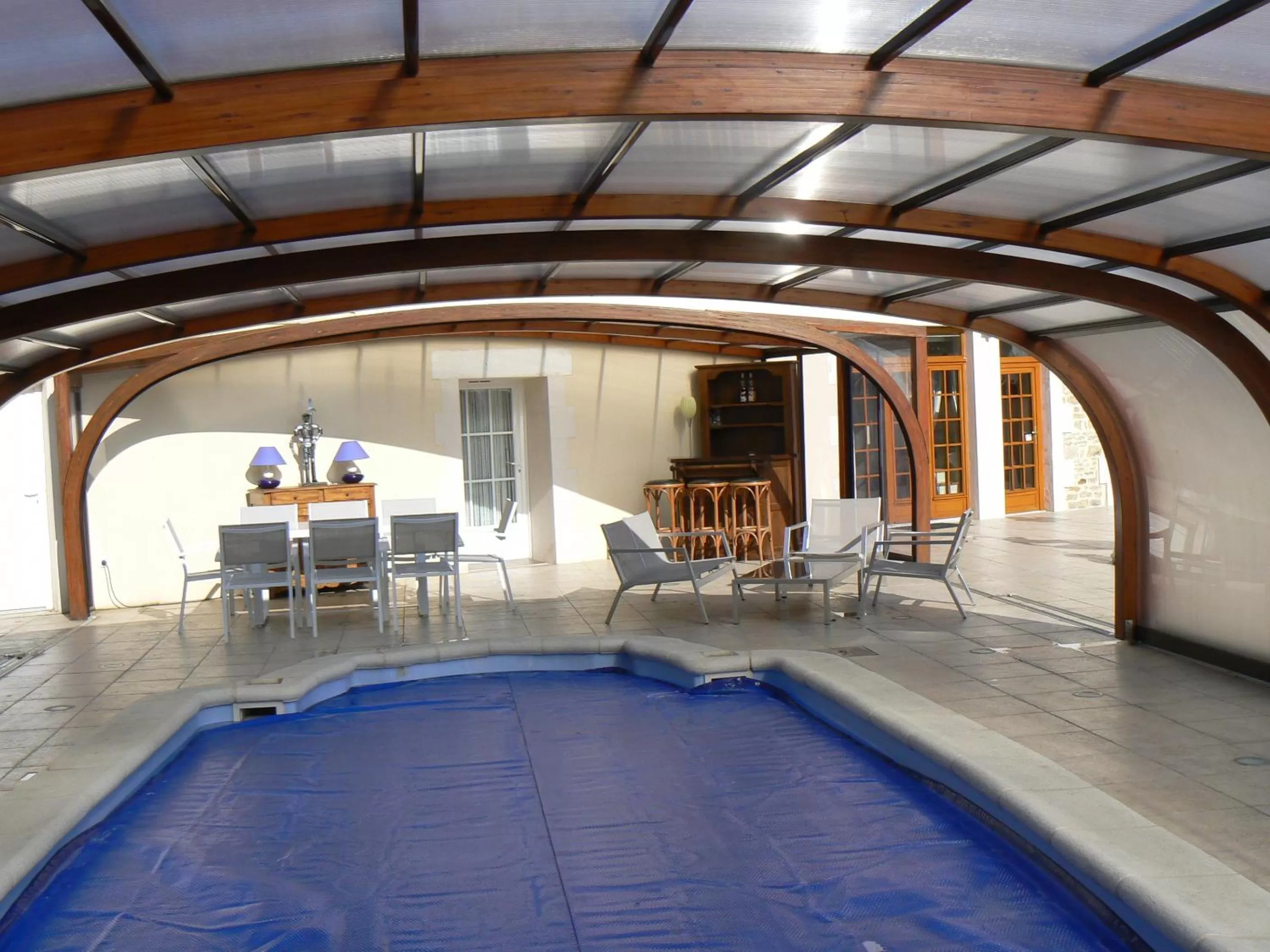 Swimming pool in Le Manoir des Chapelles