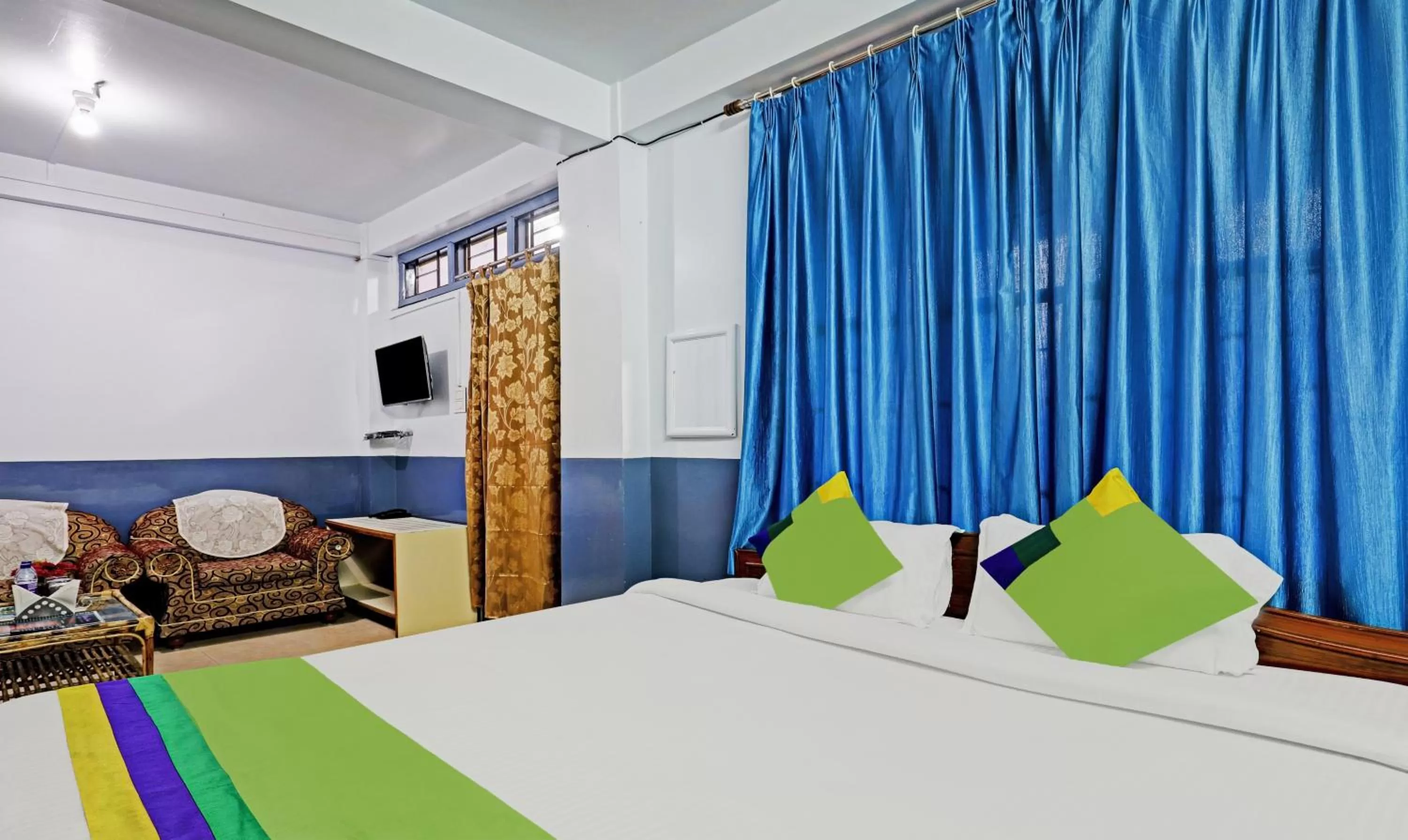 Bed in Itsy Hotels Shillong Tower Guesthouse