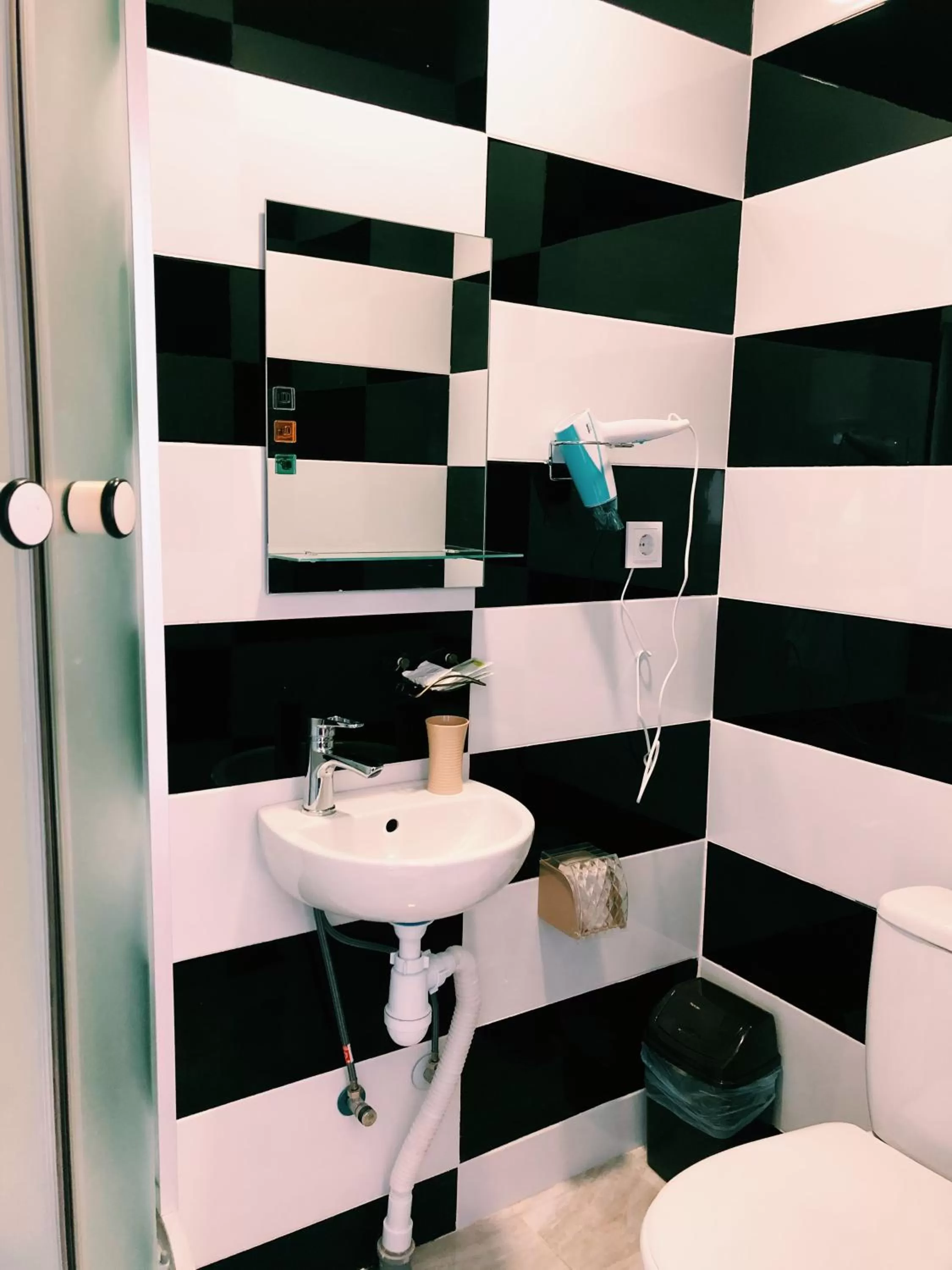 Hotel and Entertaiment Complex Vlada