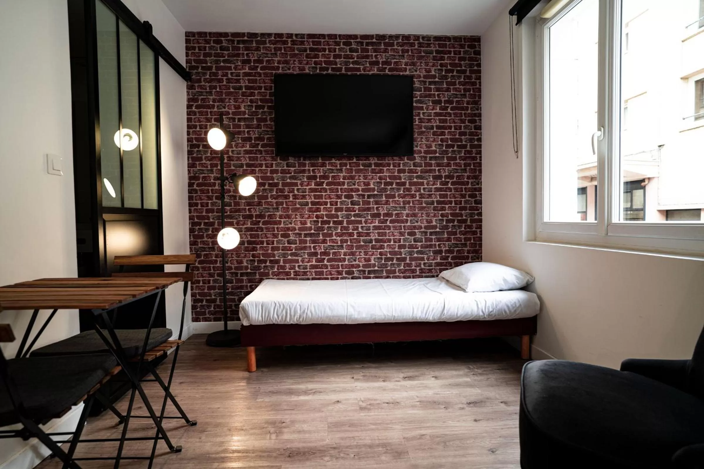 Bed in Hotel De Quebec