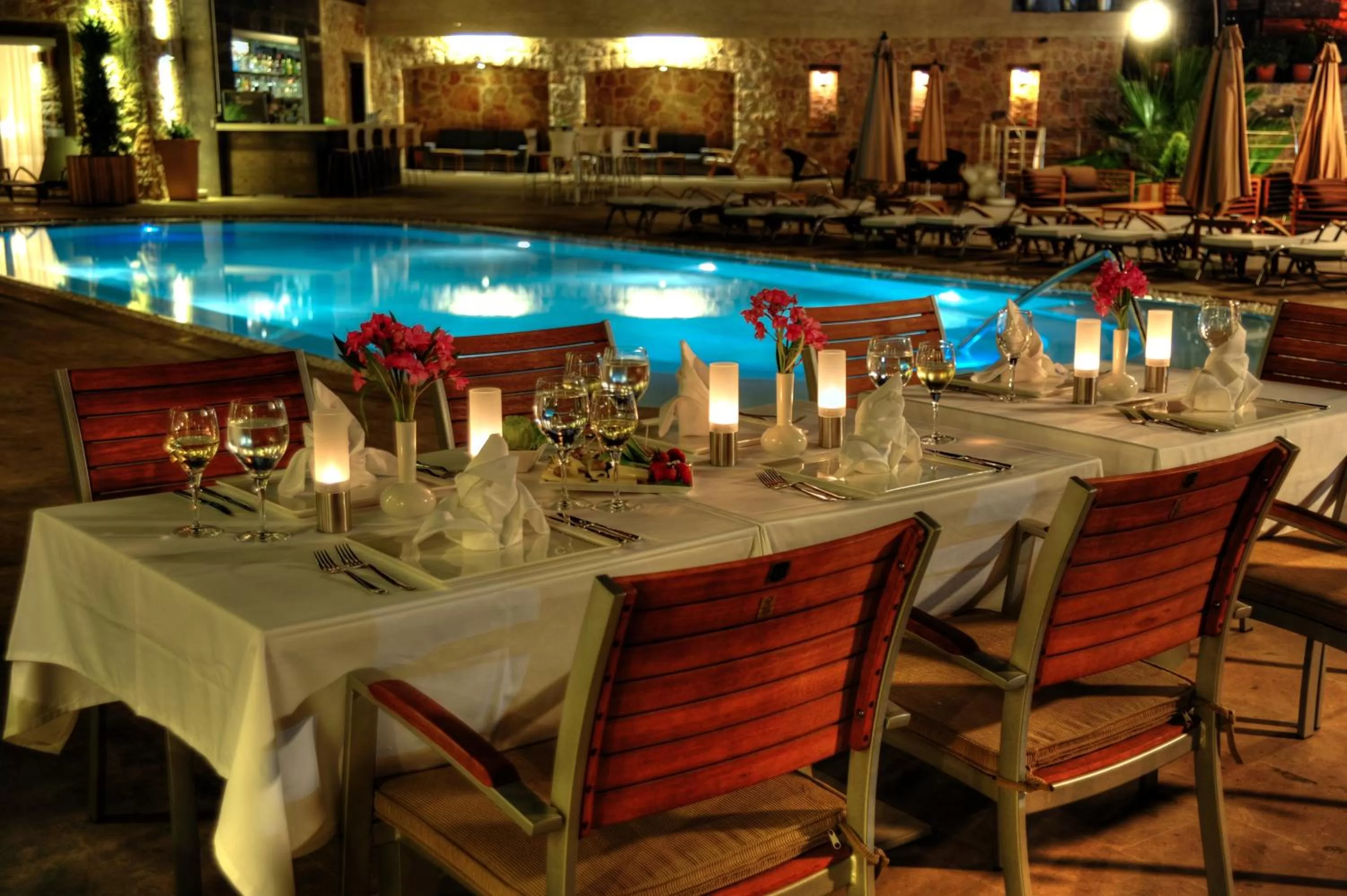 Restaurant/places to eat in Lvzz Hotel