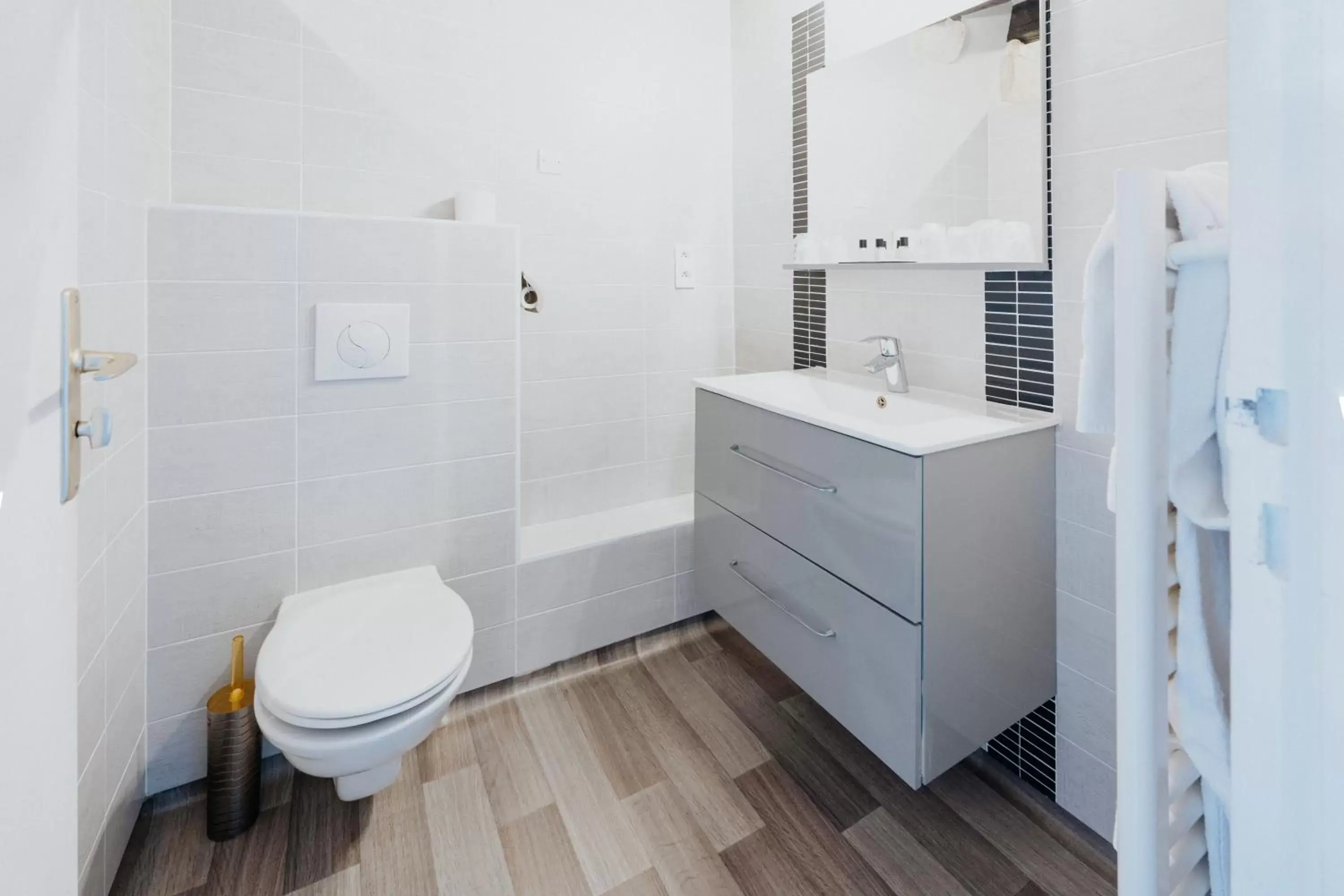 The Originals Boutique, Hôtel Le George , Loches The Originals Boutique, Hôtel Le George , Loches