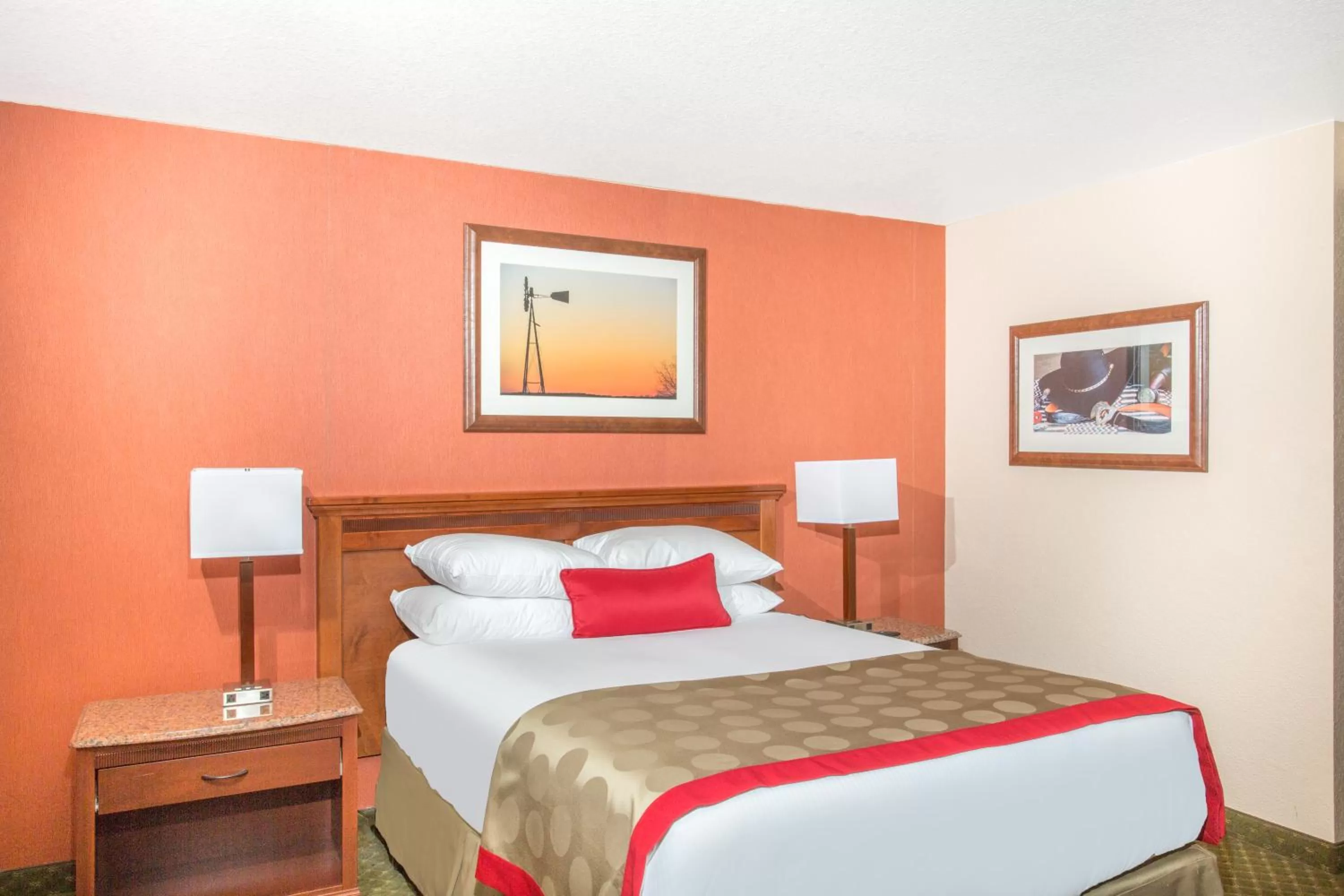 Bed in Ramada by Wyndham Elko Hotel at Stockmen's Casino