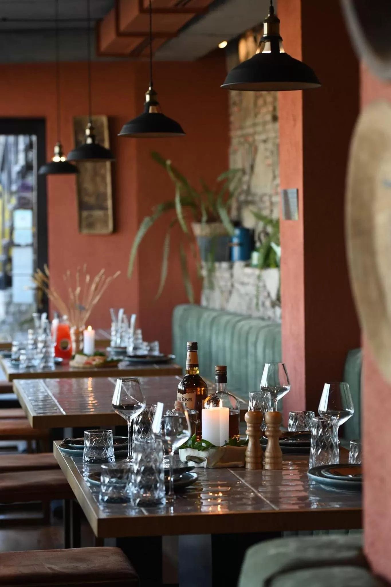 Restaurant/places to eat in Citadel Narikala Hotel