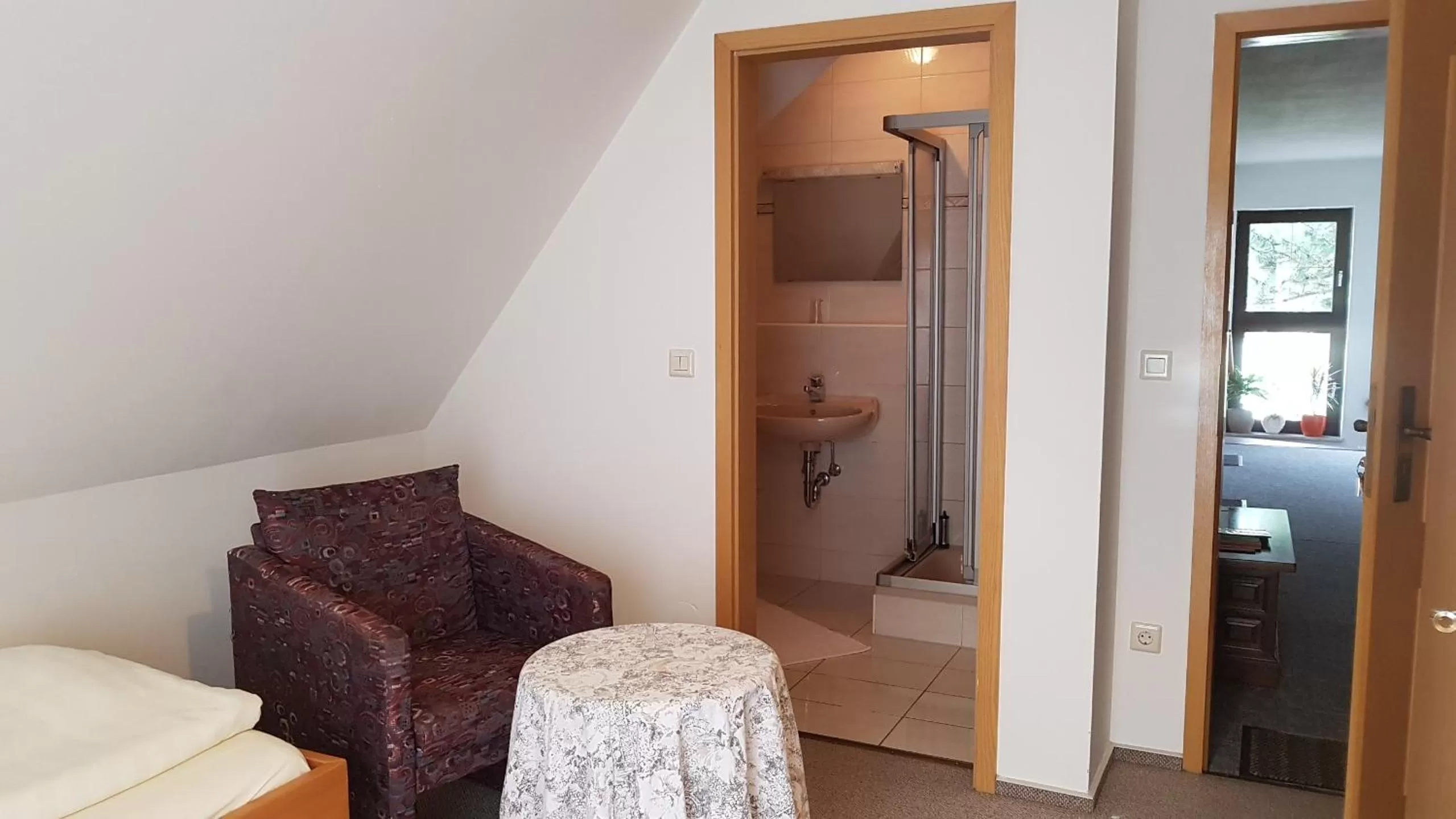 Photo of the whole room, Bed in Frankenstube-Winkelhaid