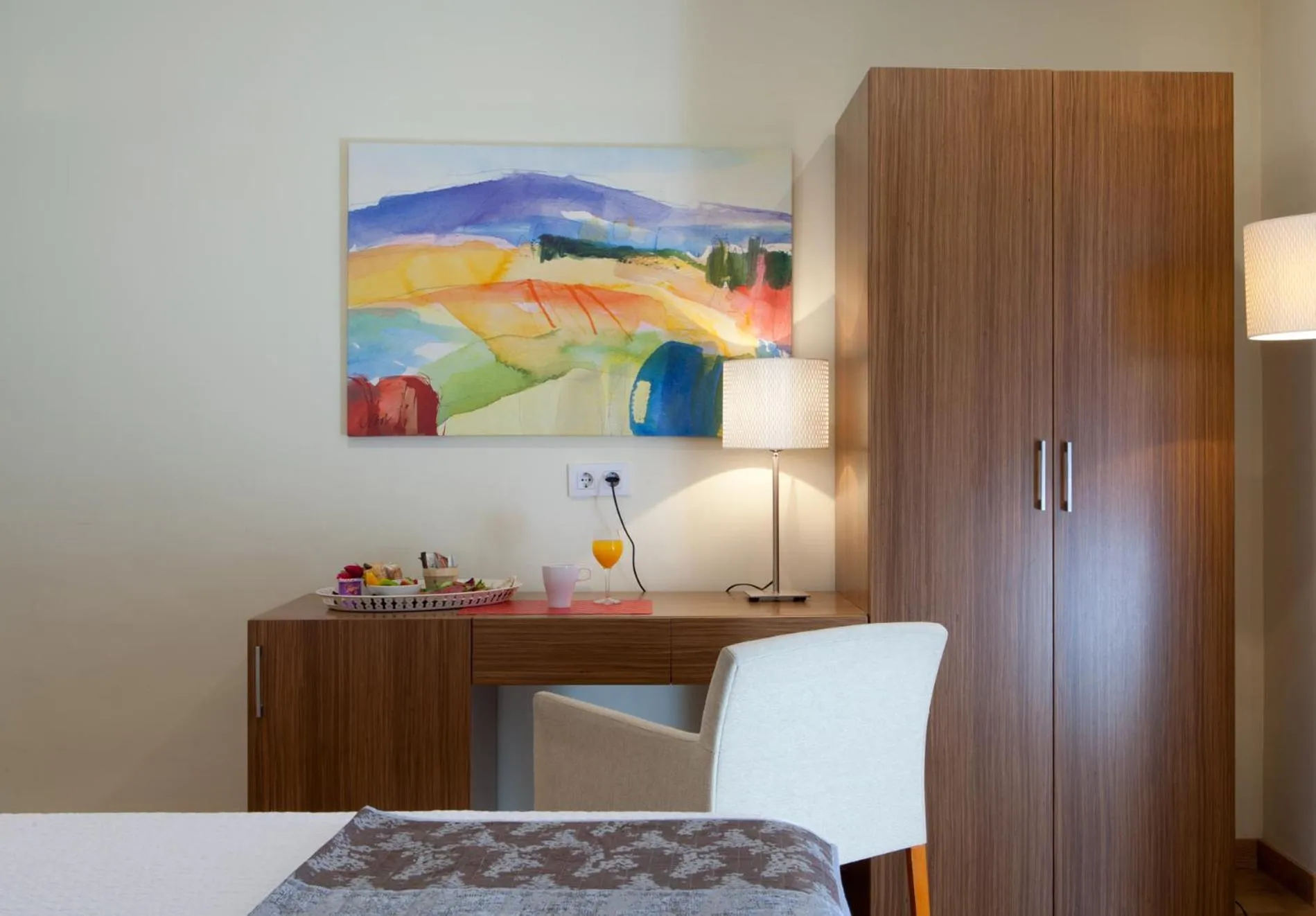 Seating area, Bed in Hotel MR Costa Blanca