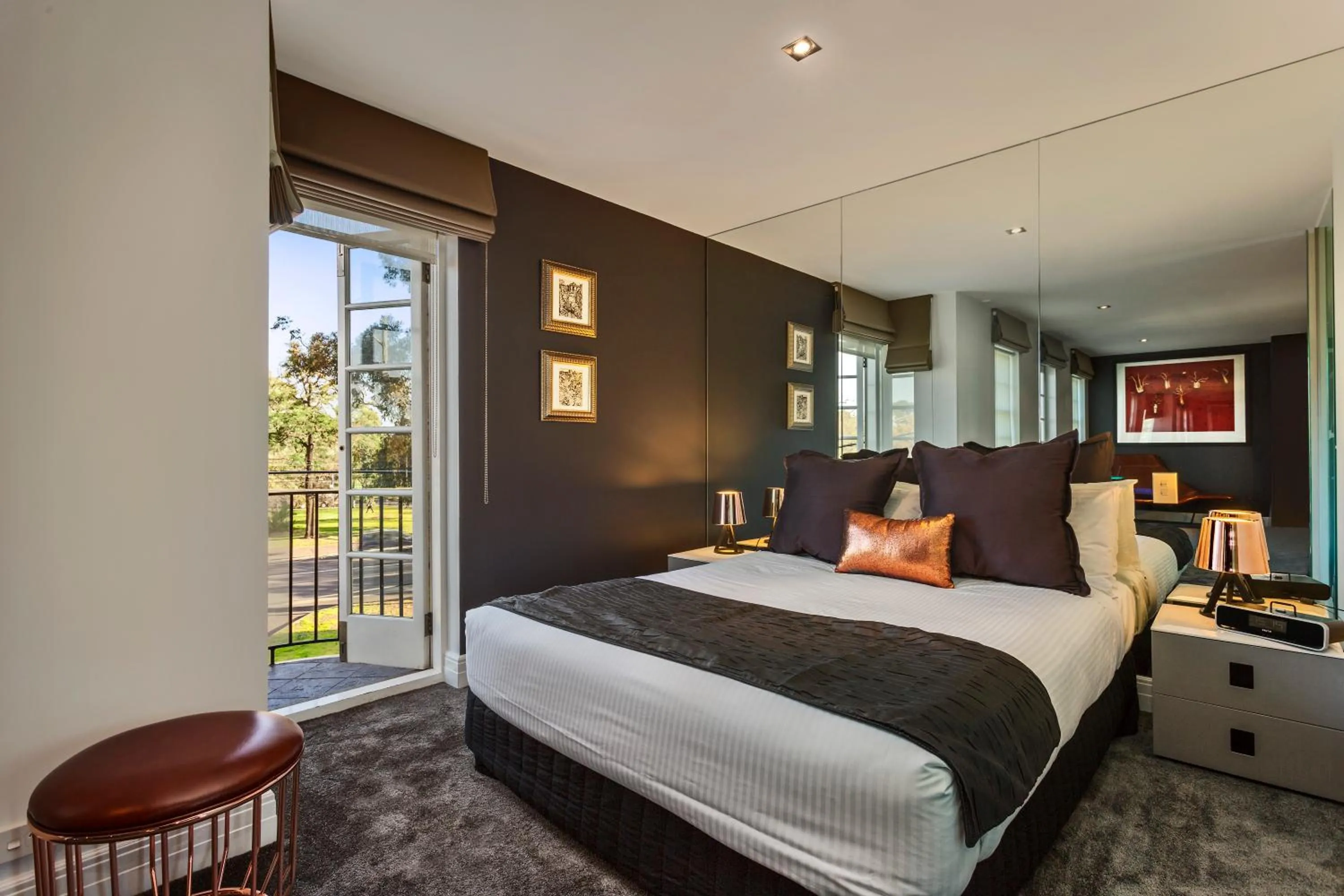 Bedroom, Bed in Quest East Melbourne
